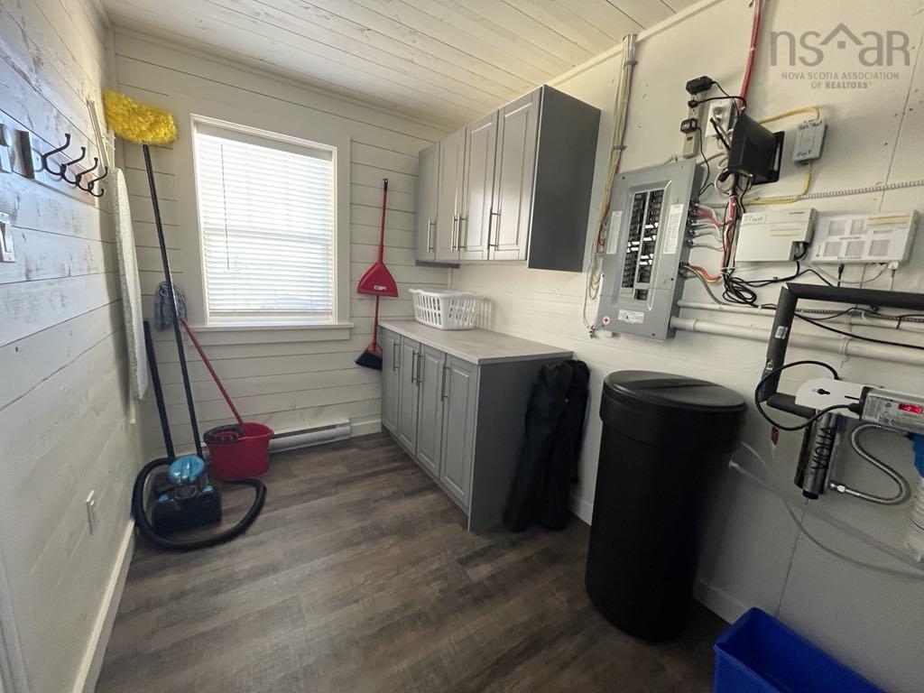 $1,100,000.00: 15 & 17 Chemin Pond du Bras Road, Point Cross