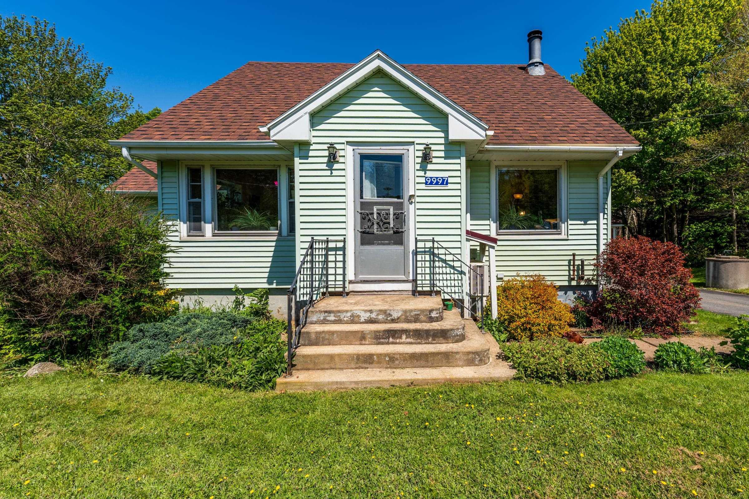 $289,900.00: 9997 Highway 1, Marshalltown