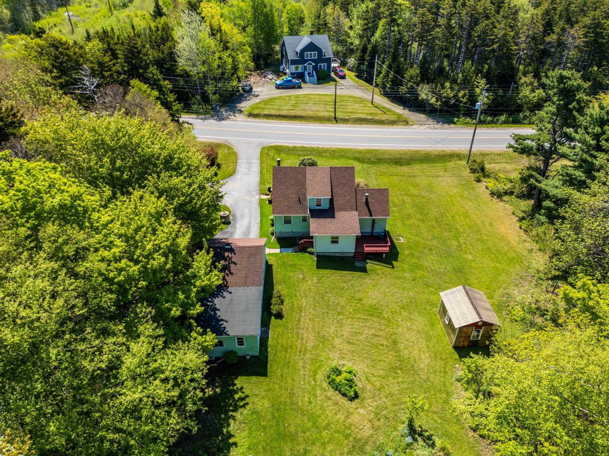 $289,900.00: 9997 Highway 1, Marshalltown