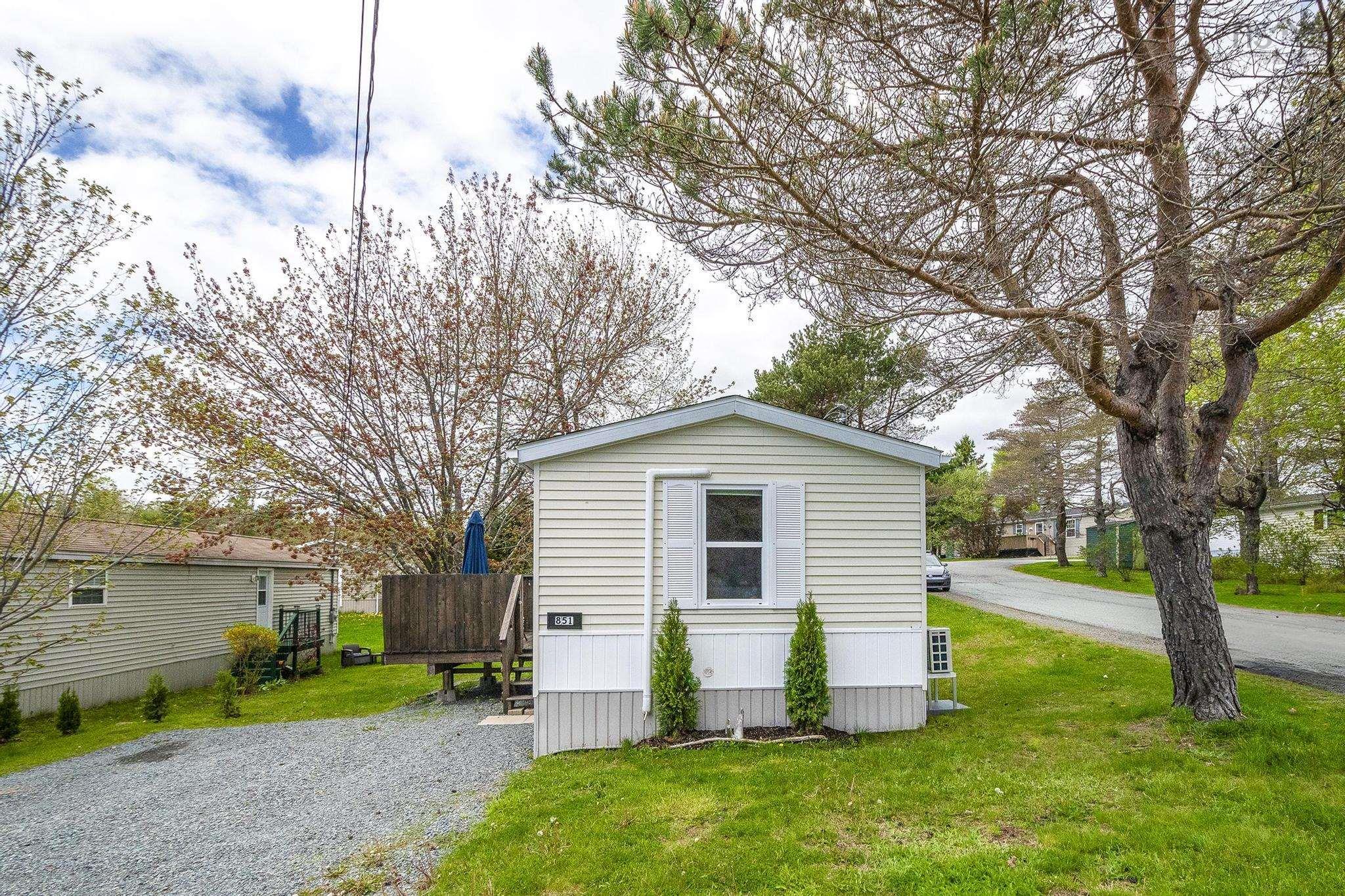 851 Duggan Drive, Beaver Bank, NS (MLS 202512282)