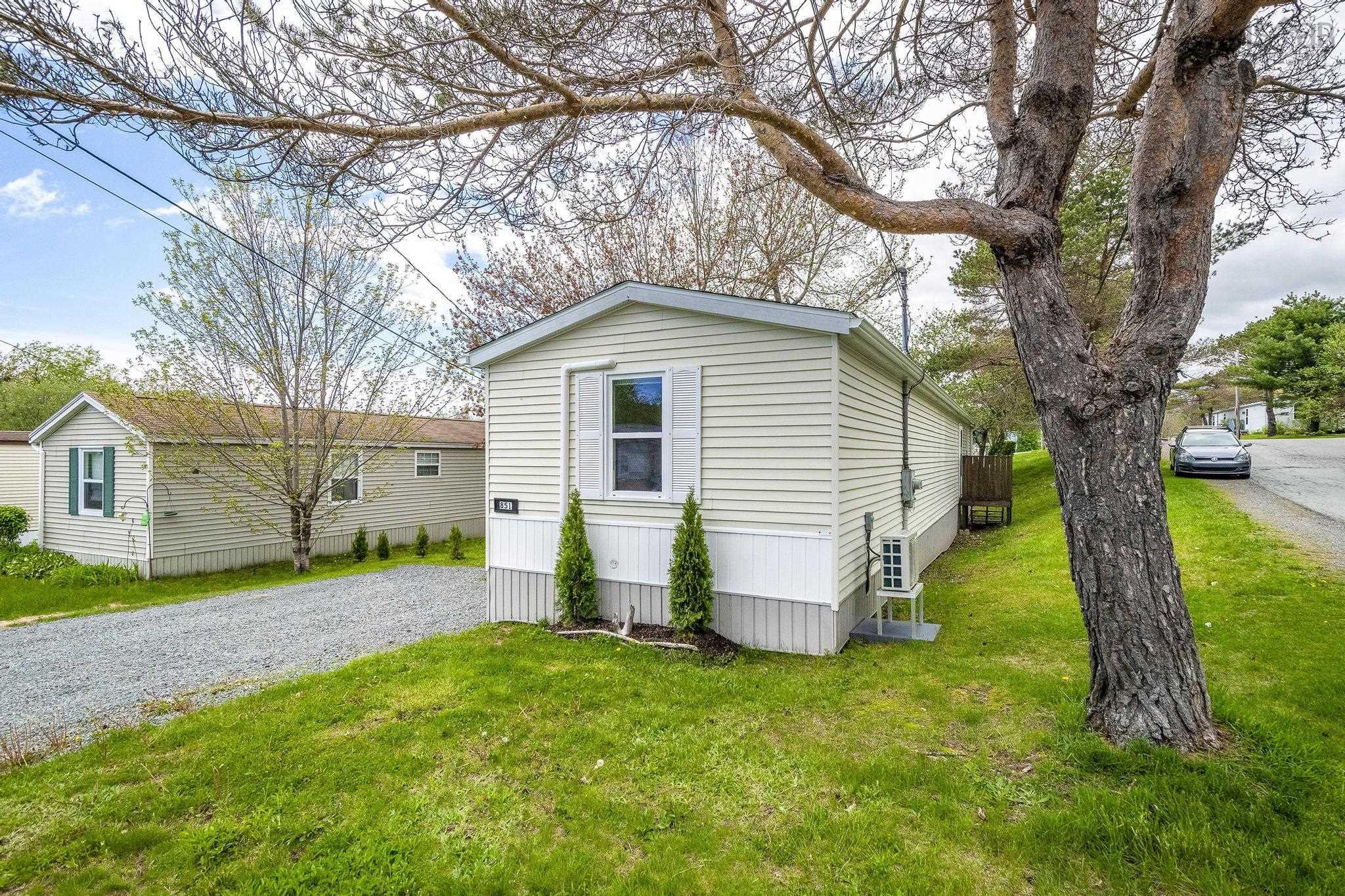 851 Duggan Drive, Beaver Bank, NS (MLS 202512282)