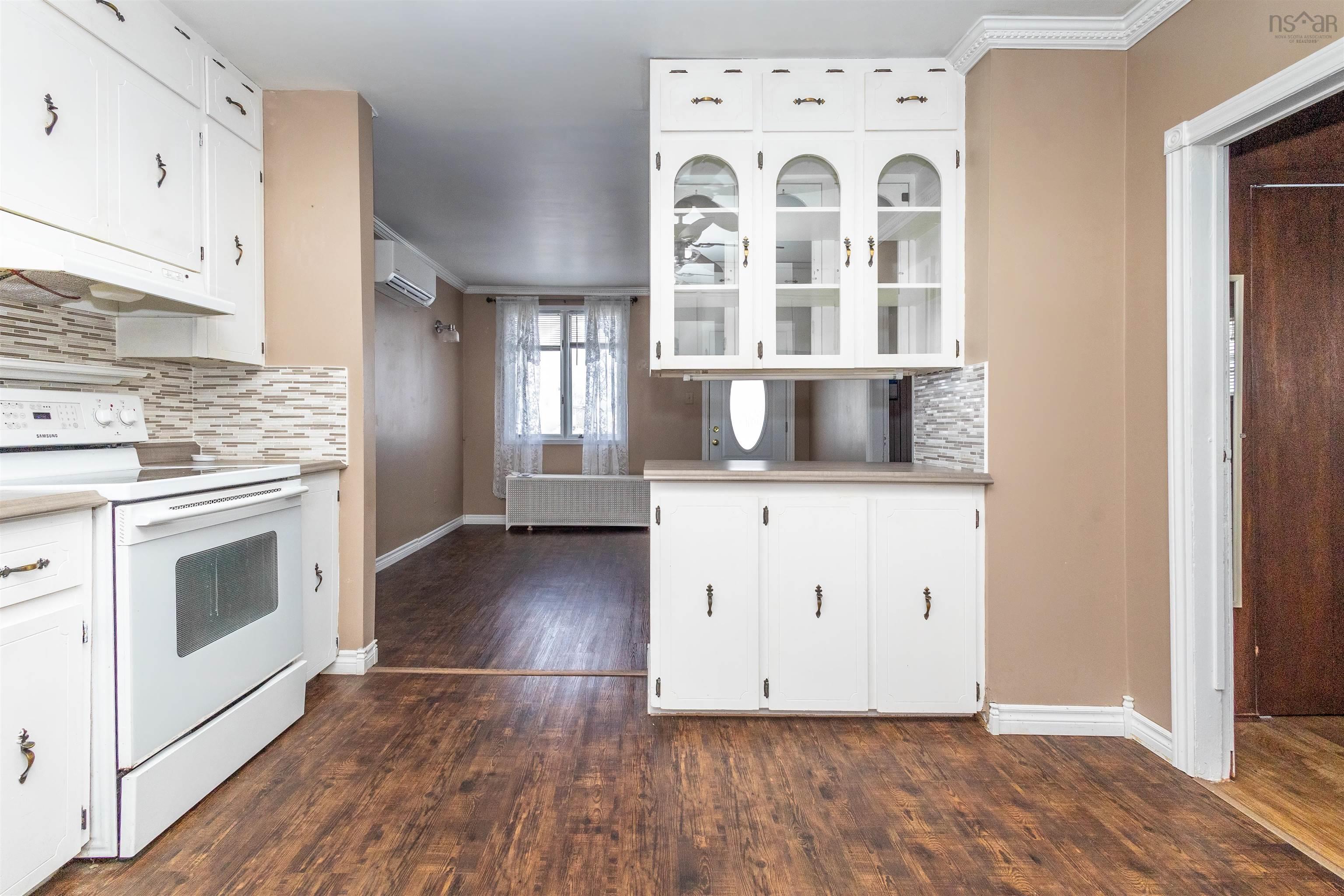 $139,000.00: 107 Ocean Avenue, Glace Bay