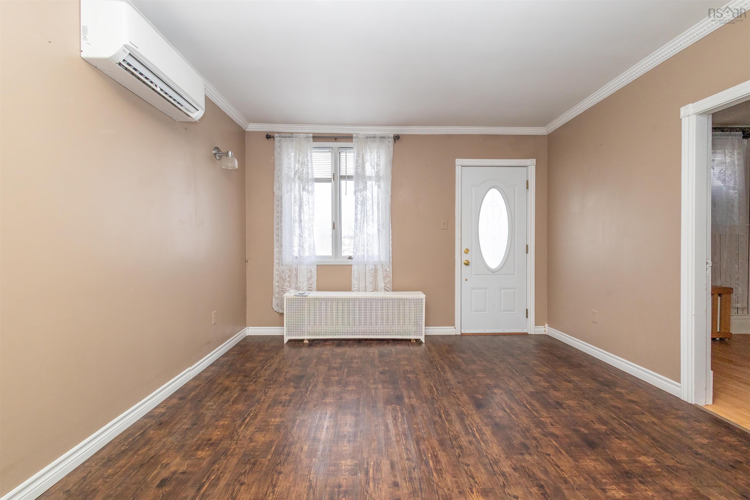 $139,000.00: 107 Ocean Avenue, Glace Bay