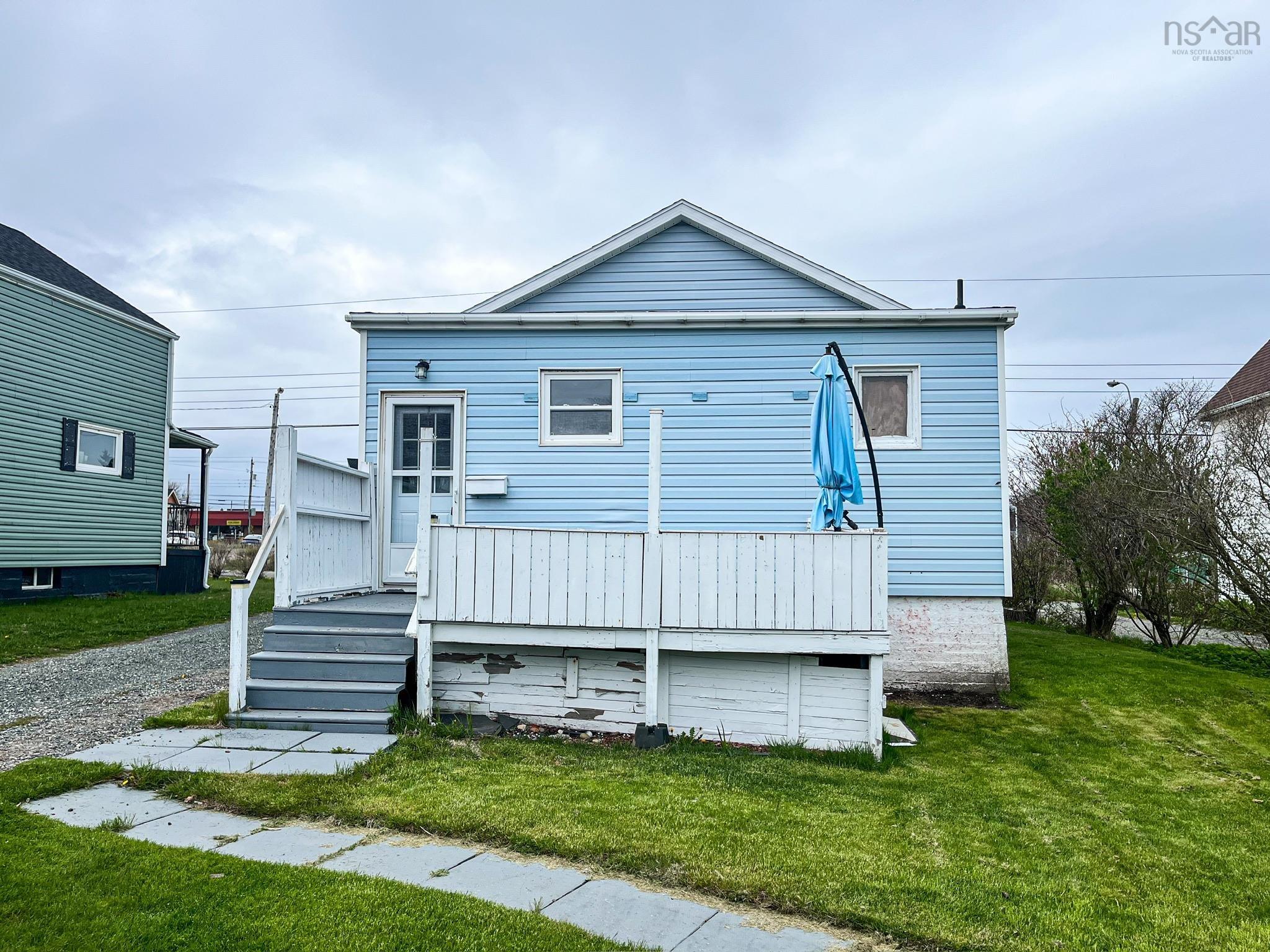 $139,000.00: 107 Ocean Avenue, Glace Bay