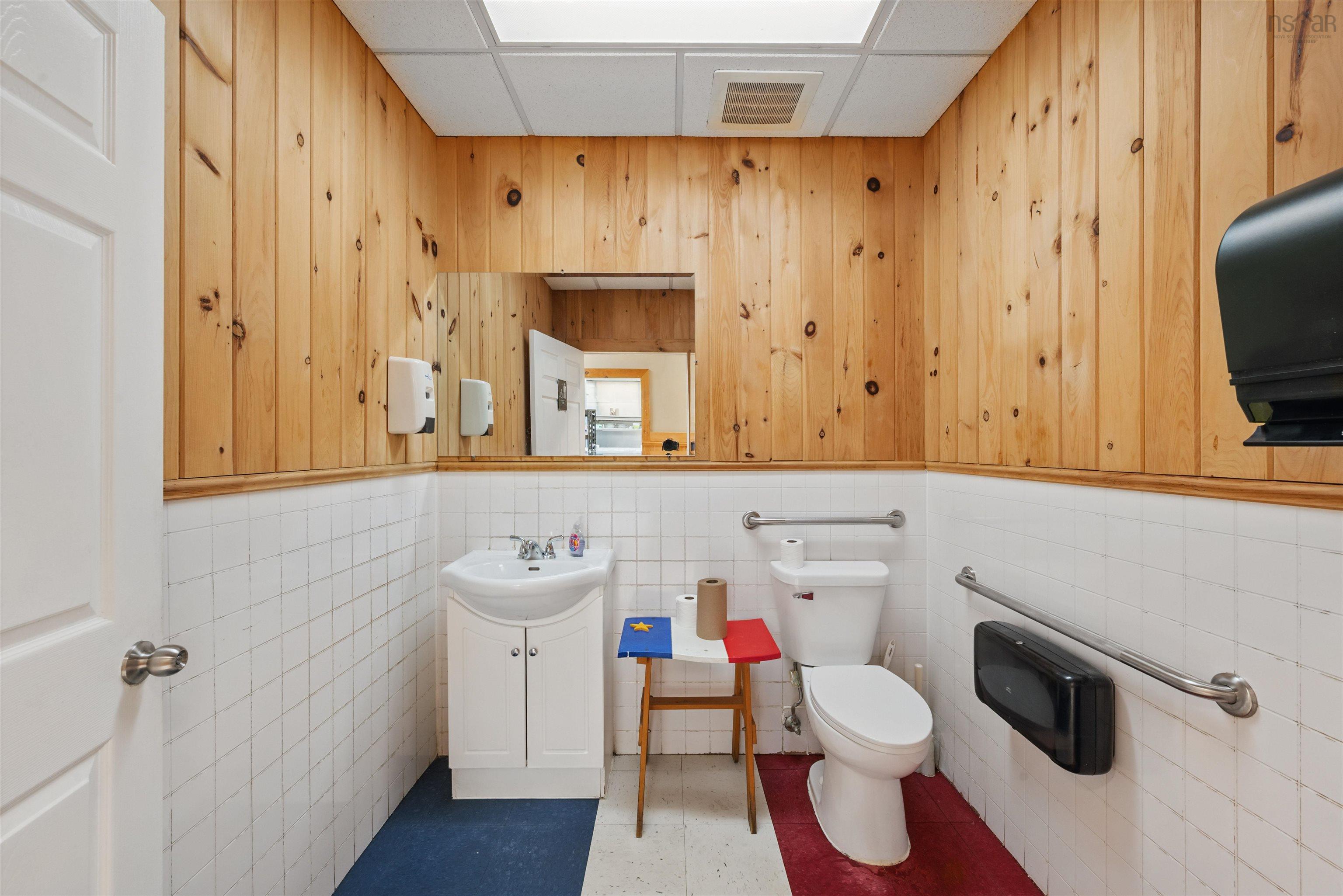 1990 Hammonds Plains Road, Hammonds Plains, NS (MLS 202512319)