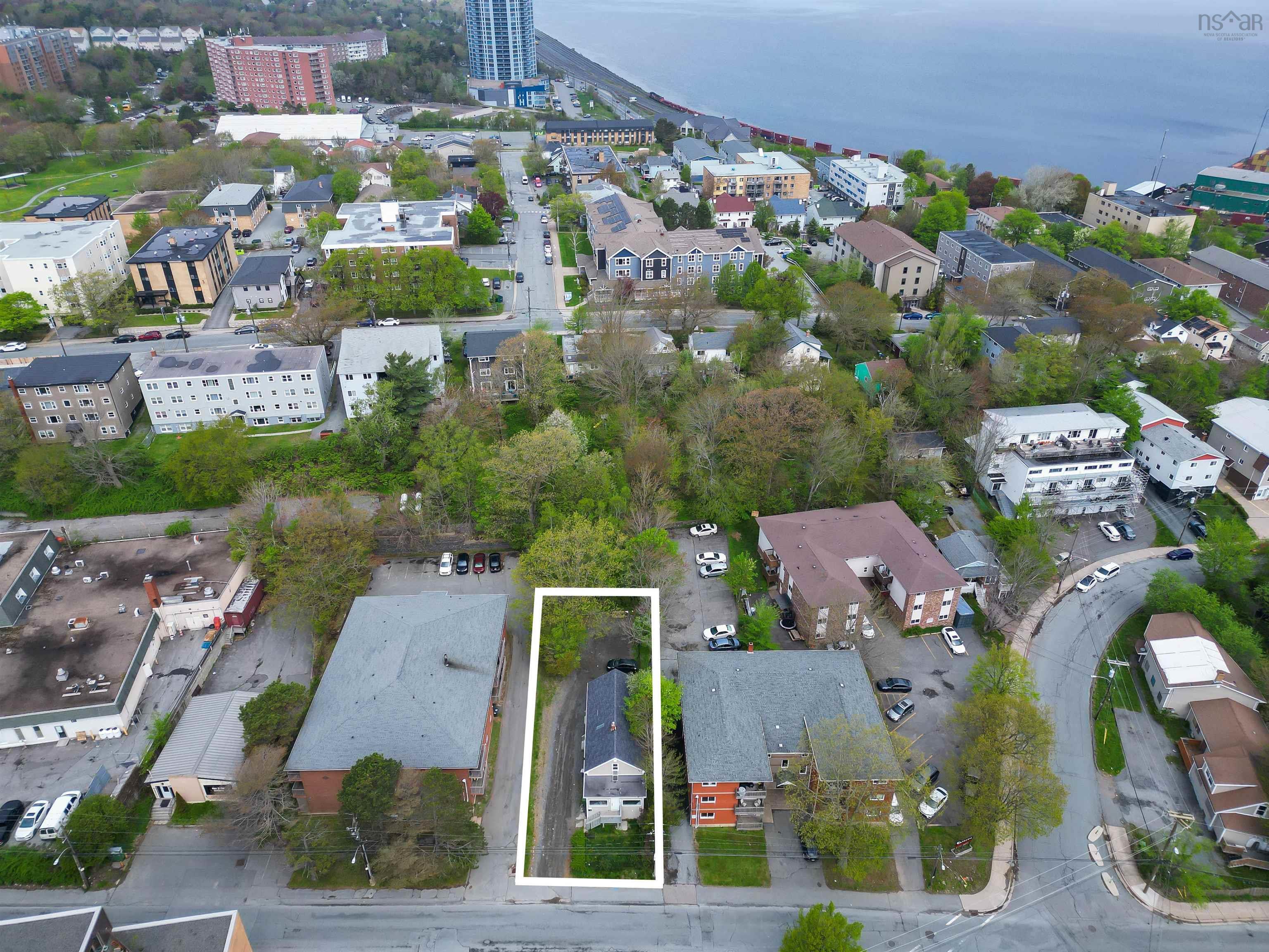 7 & 7a Alma Cres Crescent, Halifax, NS (MLS® 202512337)