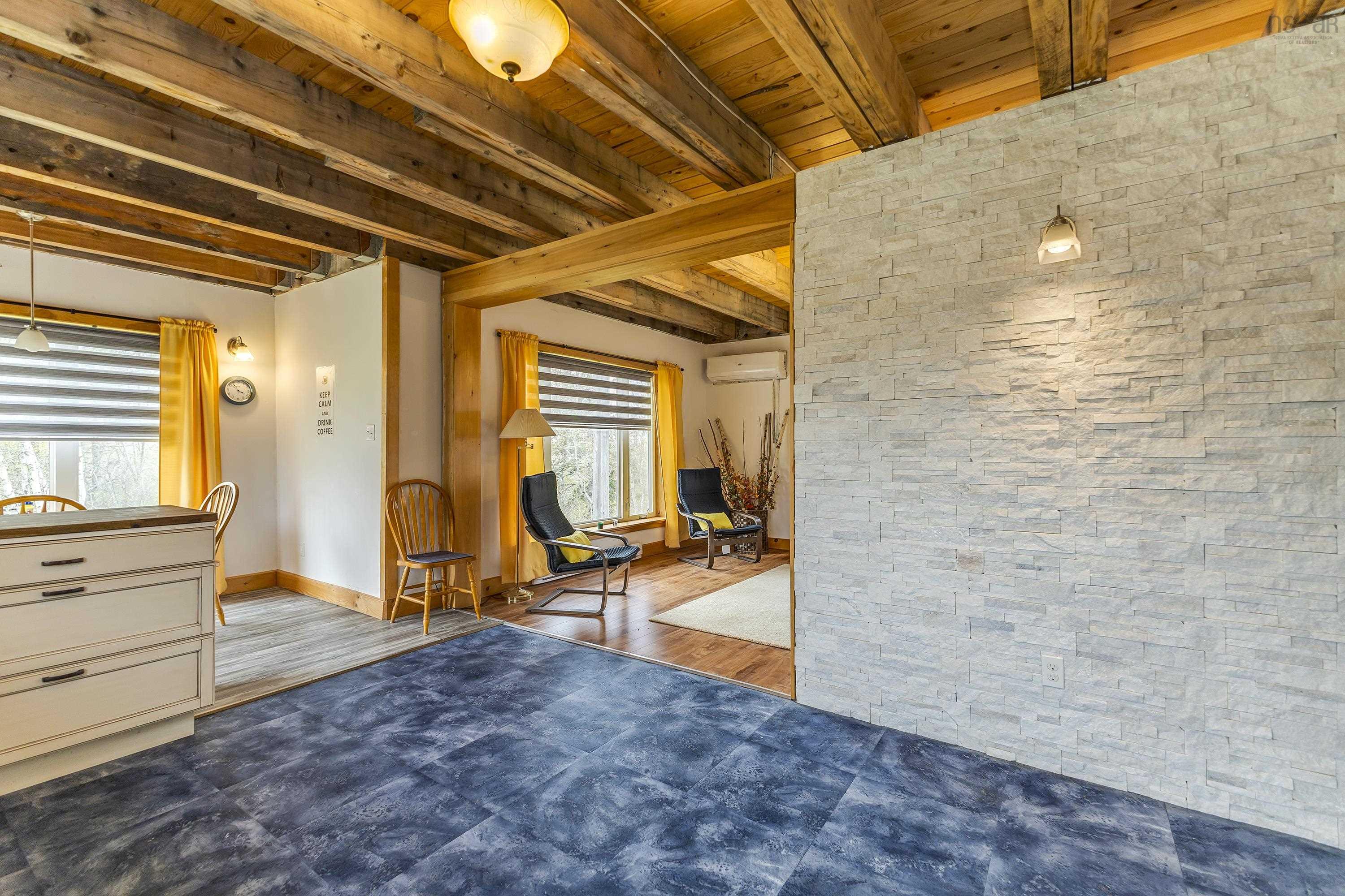 $395,000.00: 217 McAuley Road, Hedgeville