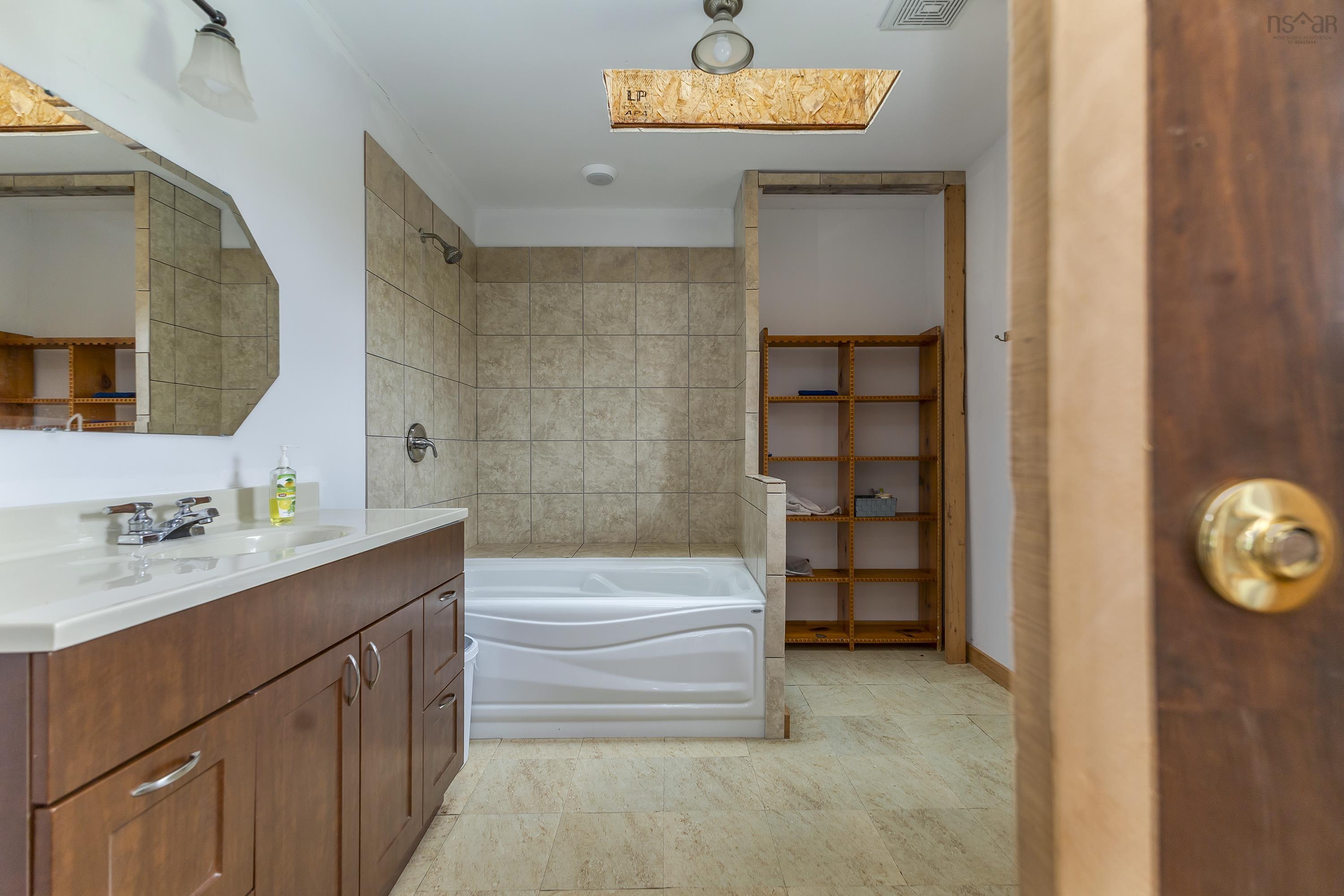 $395,000.00: 217 McAuley Road, Hedgeville