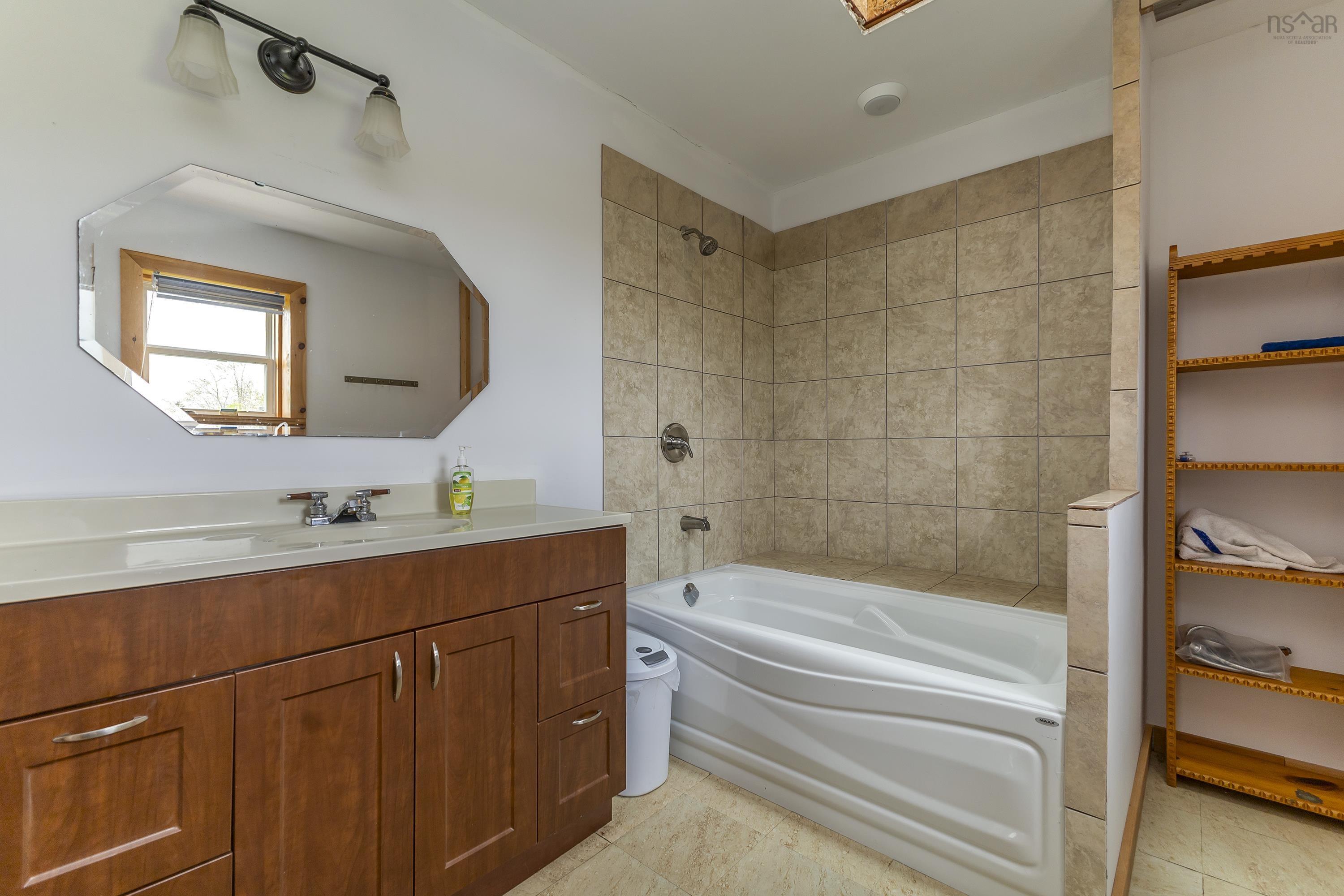 $395,000.00: 217 McAuley Road, Hedgeville