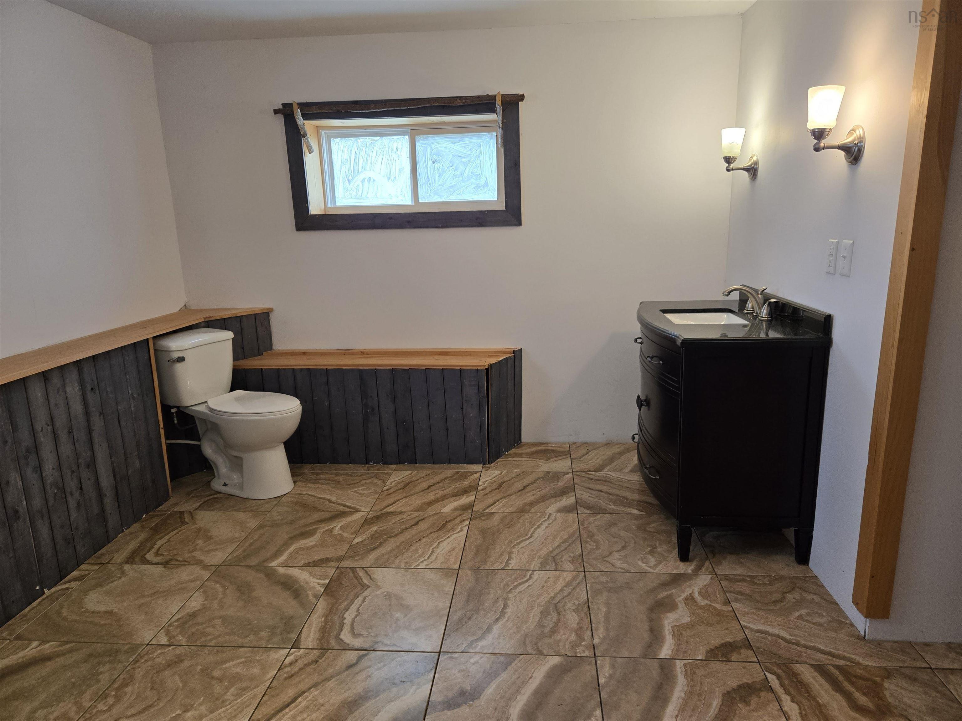 $395,000.00: 217 McAuley Road, Hedgeville