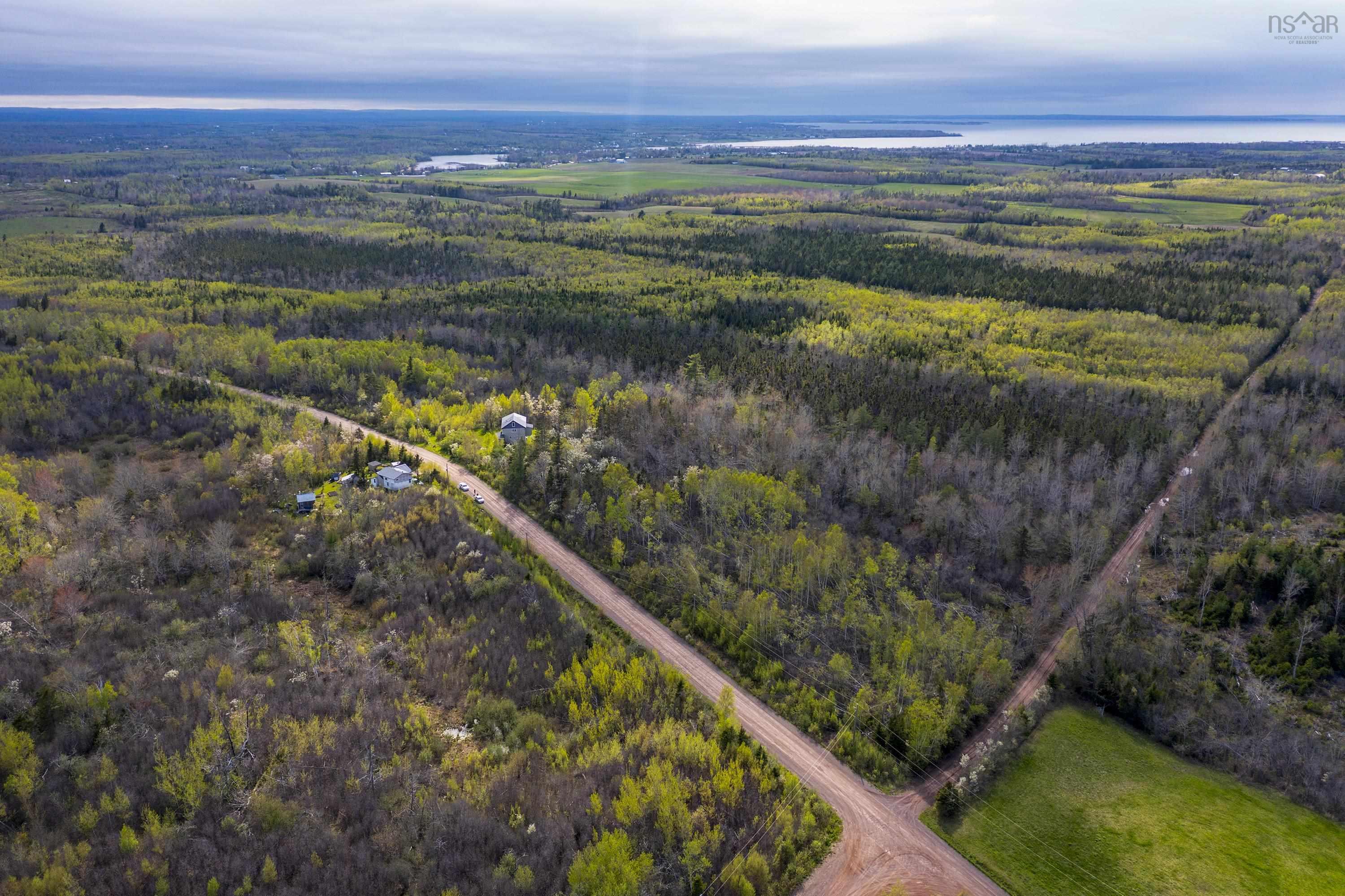 $395,000.00: 217 McAuley Road, Hedgeville