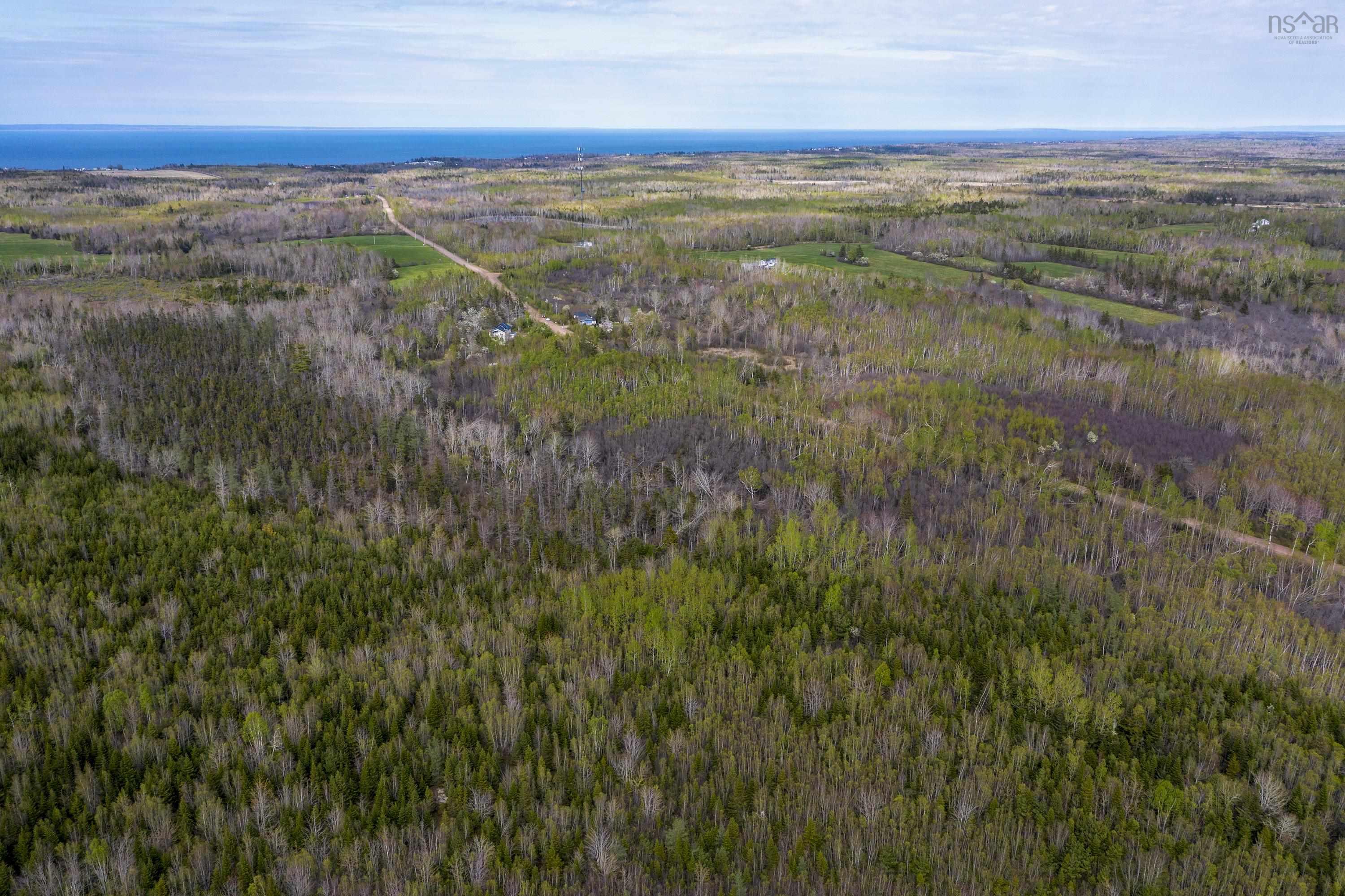 $395,000.00: 217 McAuley Road, Hedgeville