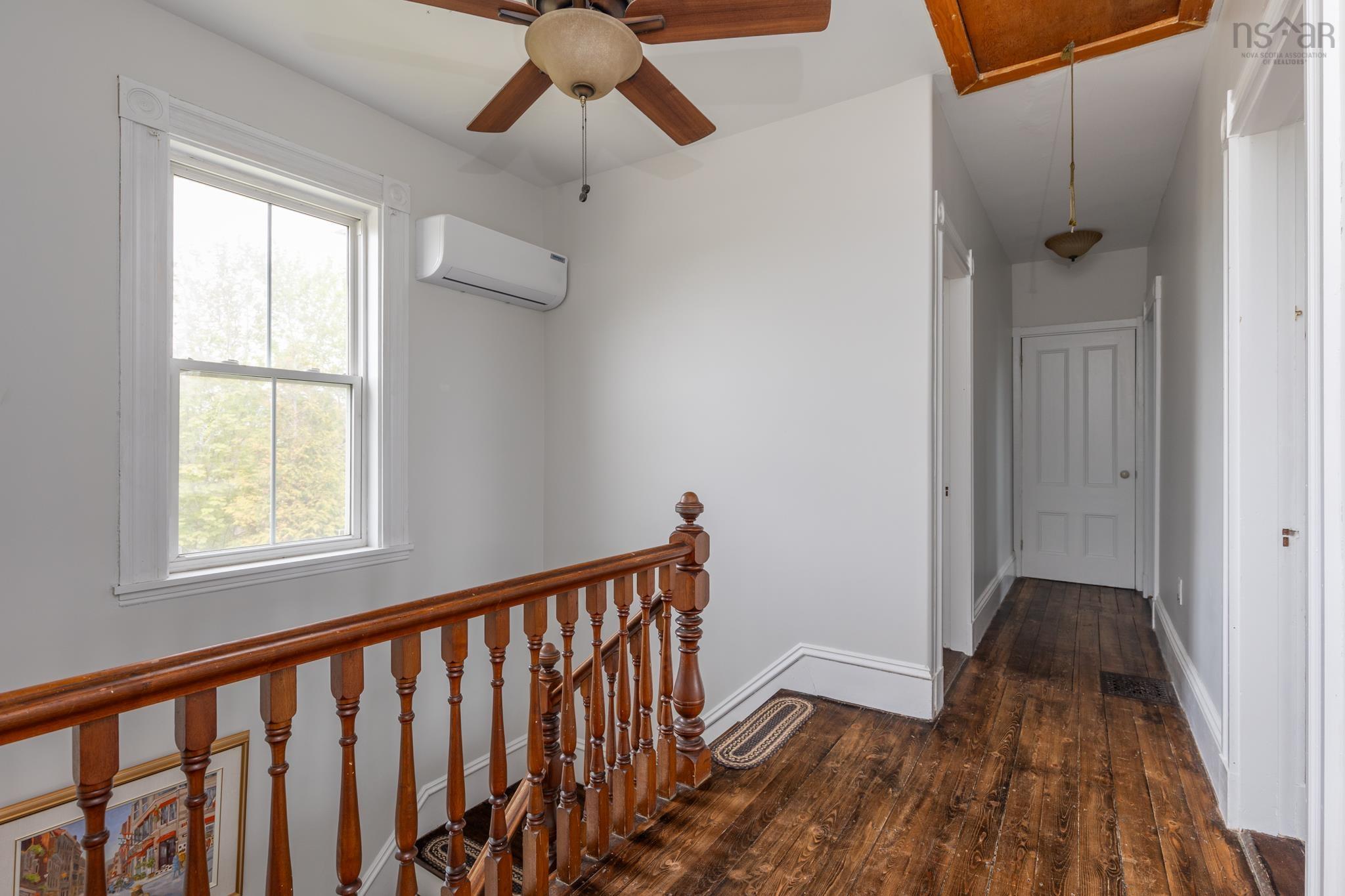 $399,000.00: 413 Pleasant Street, Yarmouth
