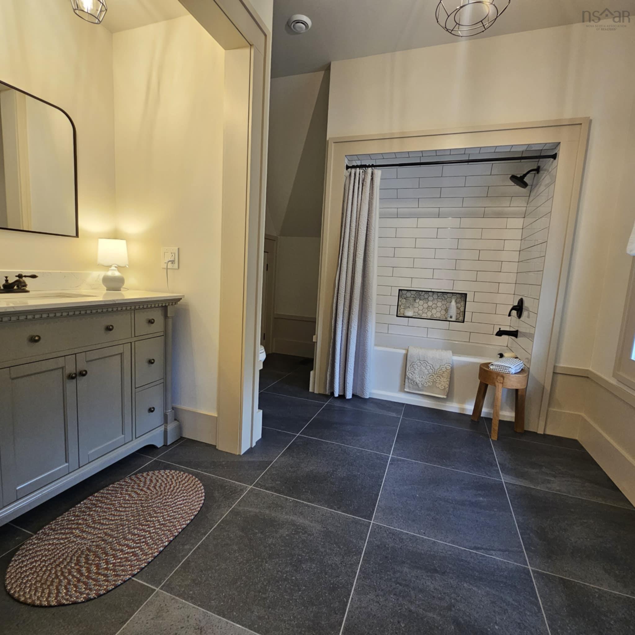 $498,700.00: 5020 Grand Narrows Highway, Beaver Cove