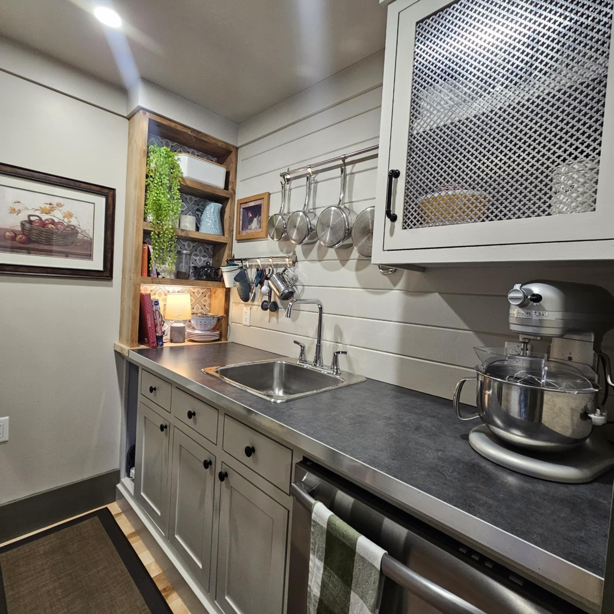 $498,700.00: 5020 Grand Narrows Highway, Beaver Cove