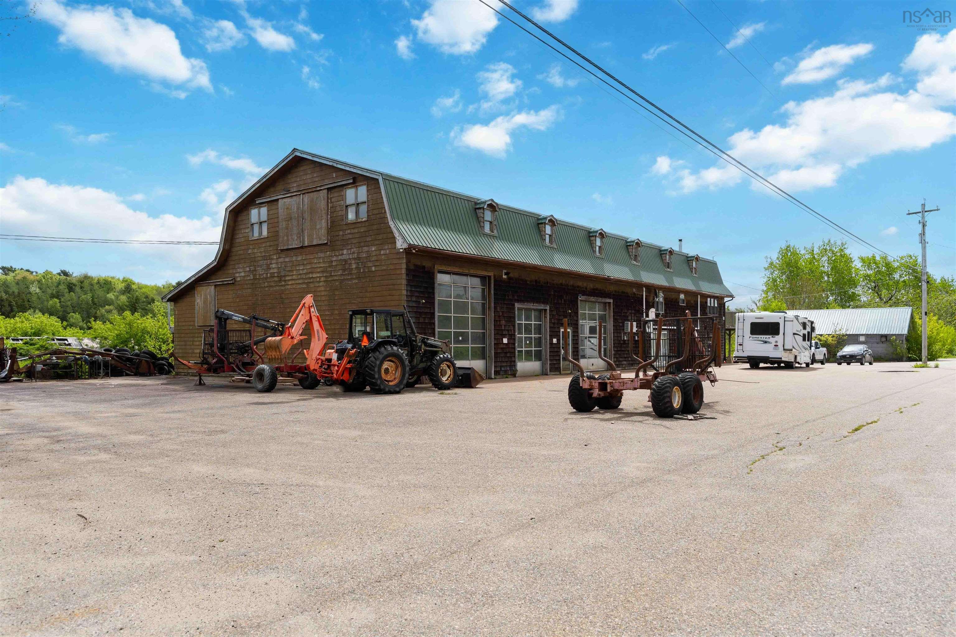 $850,000.00: 4706 Highway 340, Havelock