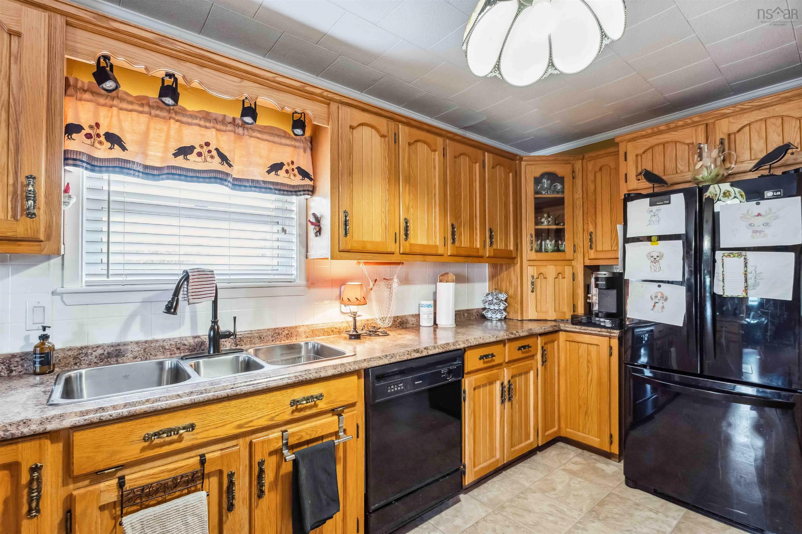 $850,000.00: 4706 Highway 340, Havelock
