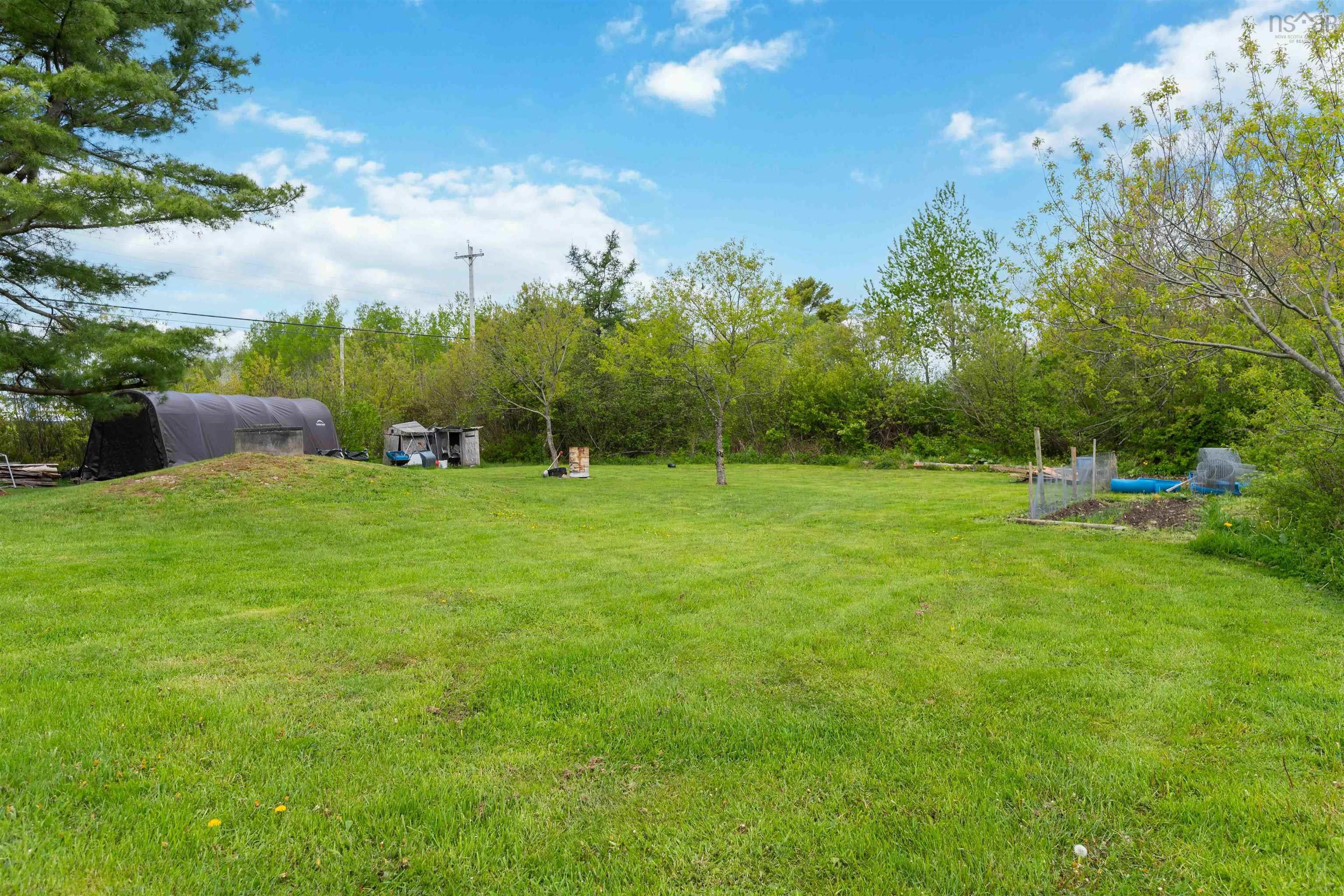 $850,000.00: 4706 Highway 340, Havelock