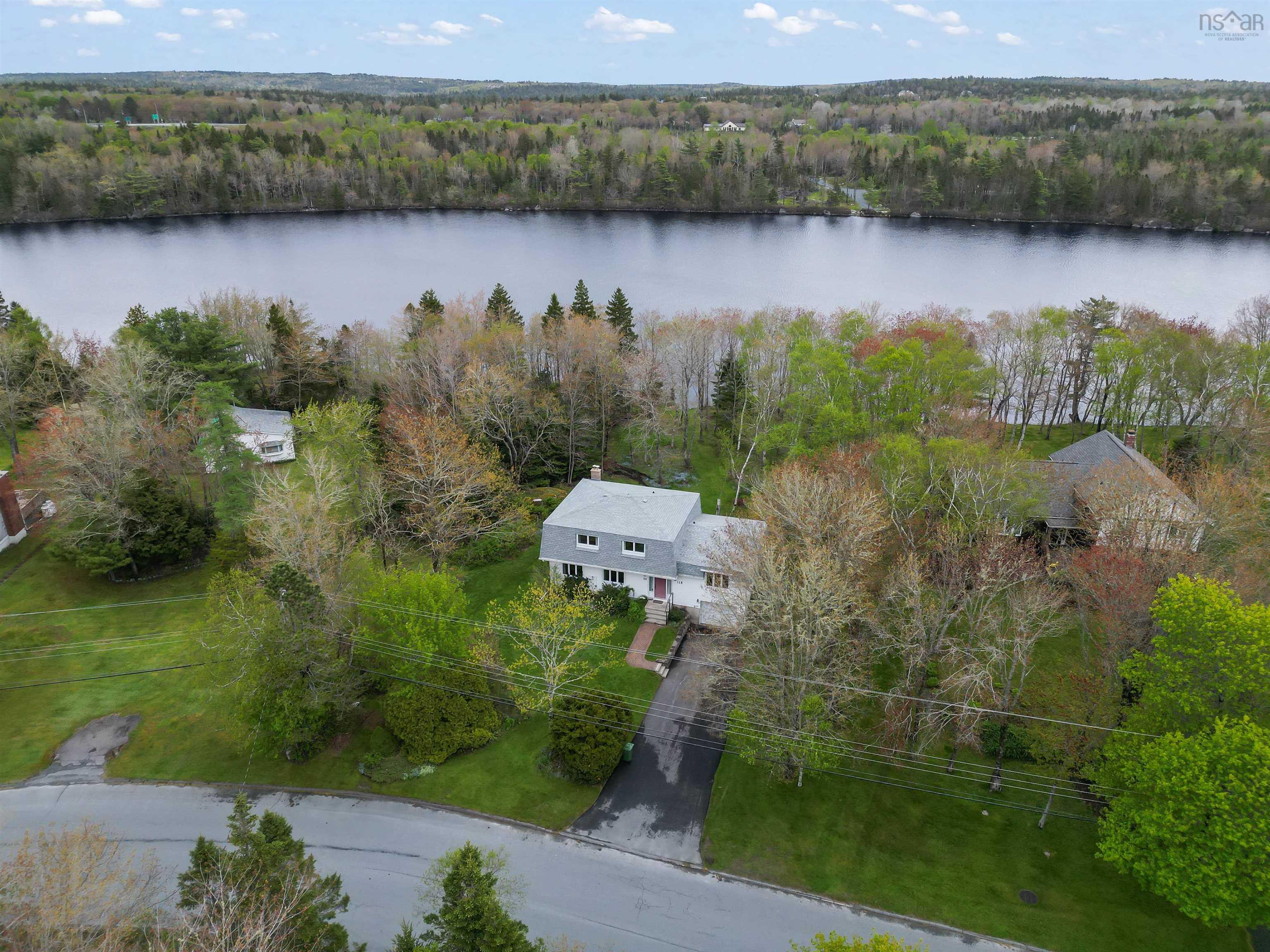 $699,900.00: 118 Silver Birch Drive, Hubley