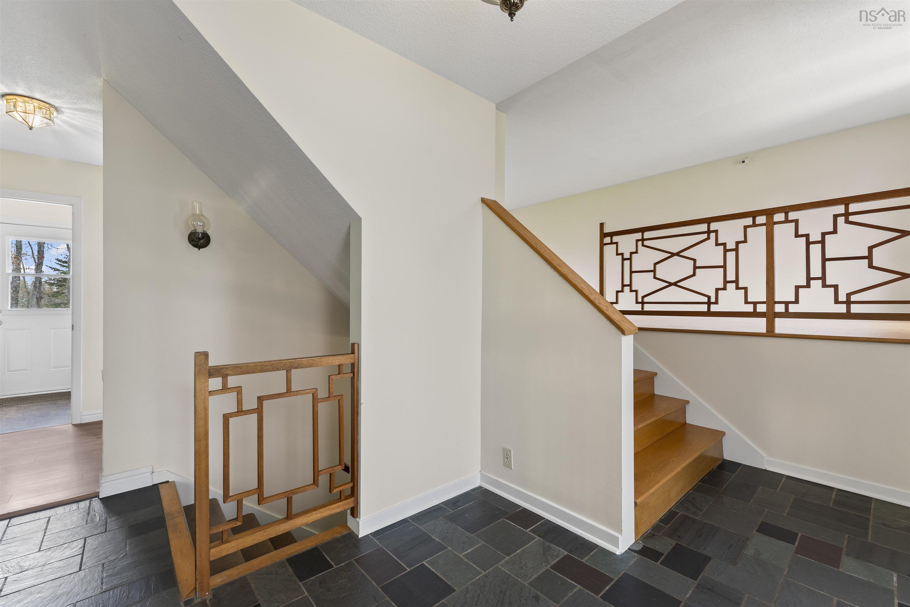 $699,900.00: 118 Silver Birch Drive, Hubley