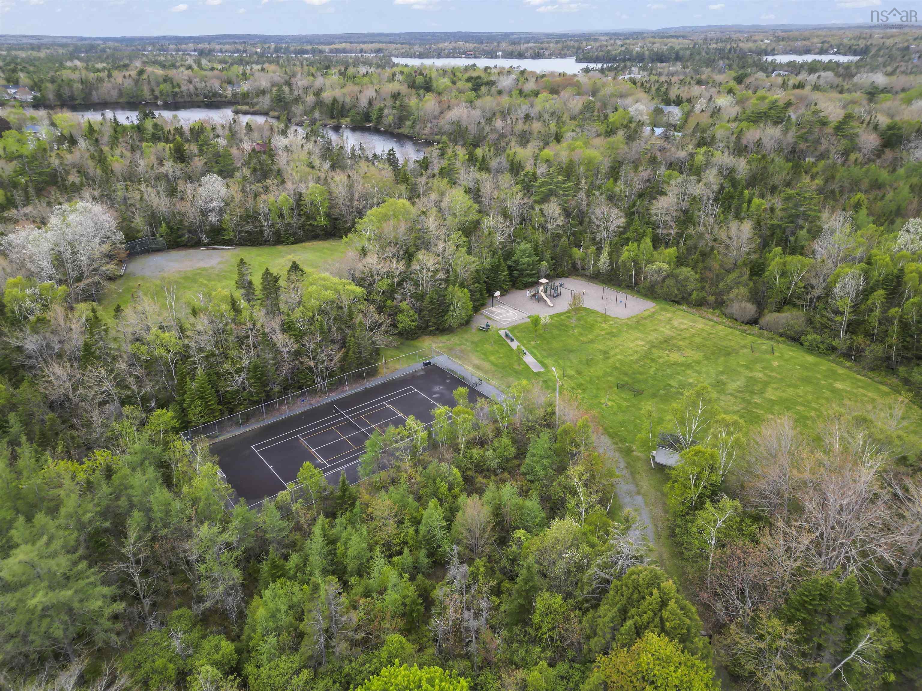 $699,900.00: 118 Silver Birch Drive, Hubley