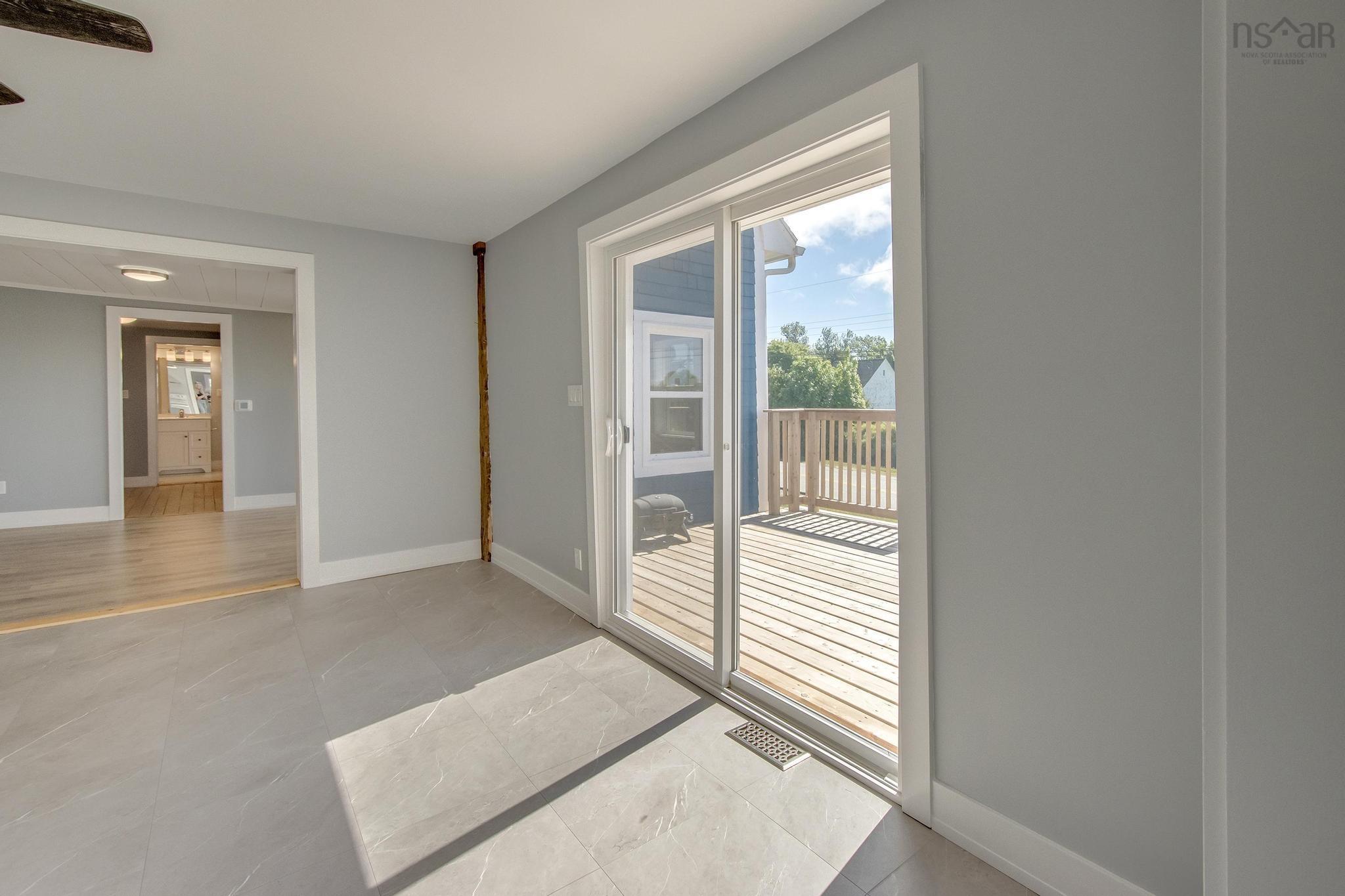 $275,000.00: 3597 Second Division Road, Concession