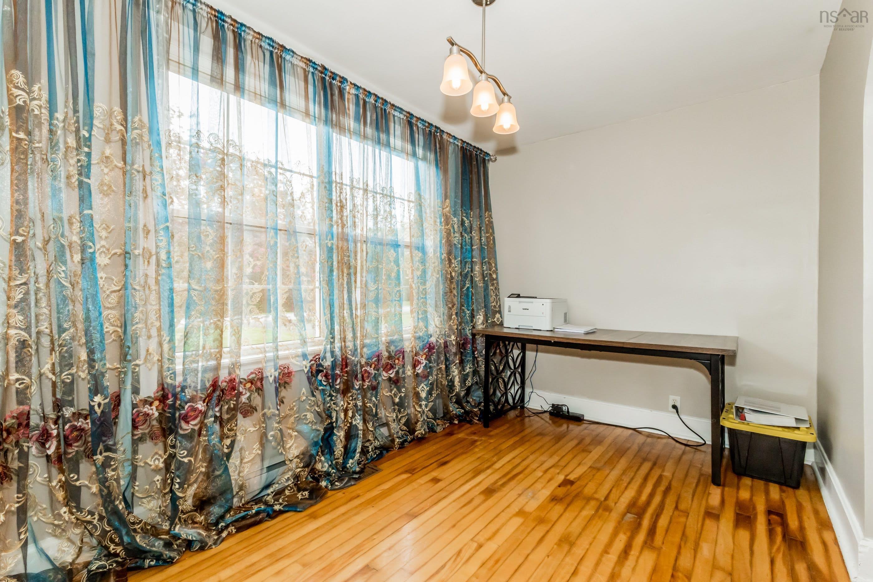$429,900.00: 14537-14539 Highway 1, Wilmot