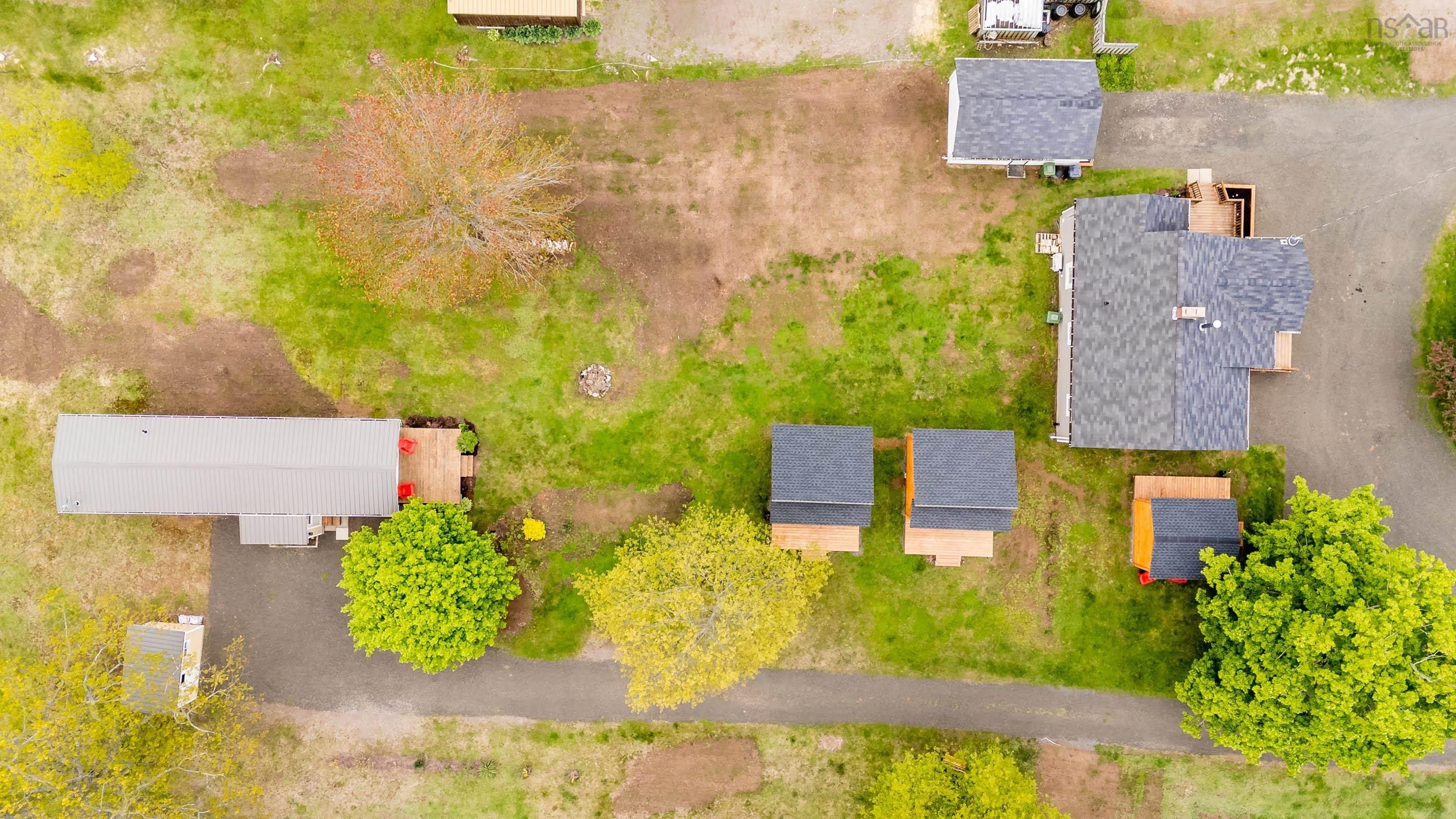 $429,900.00: 14537-14539 Highway 1, Wilmot