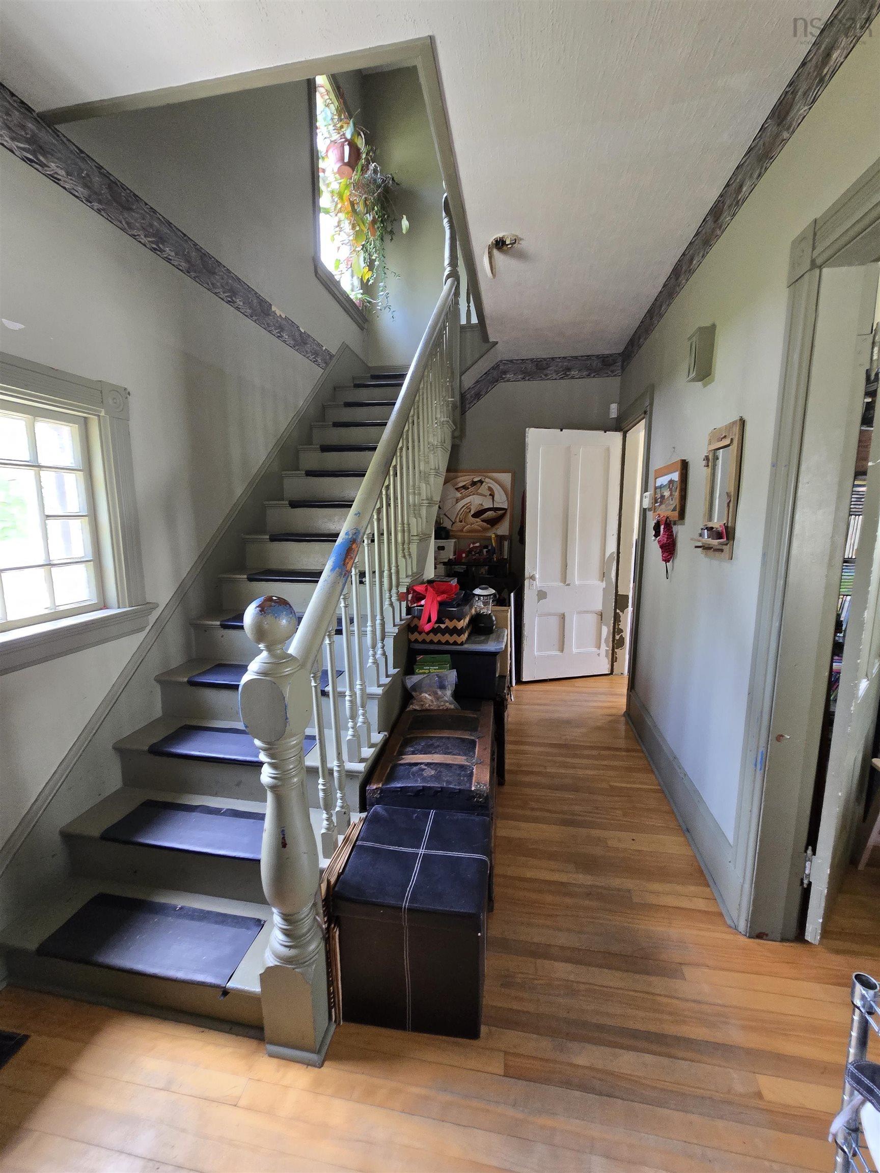 $249,900.00: 63 Elm Street, Bridgewater