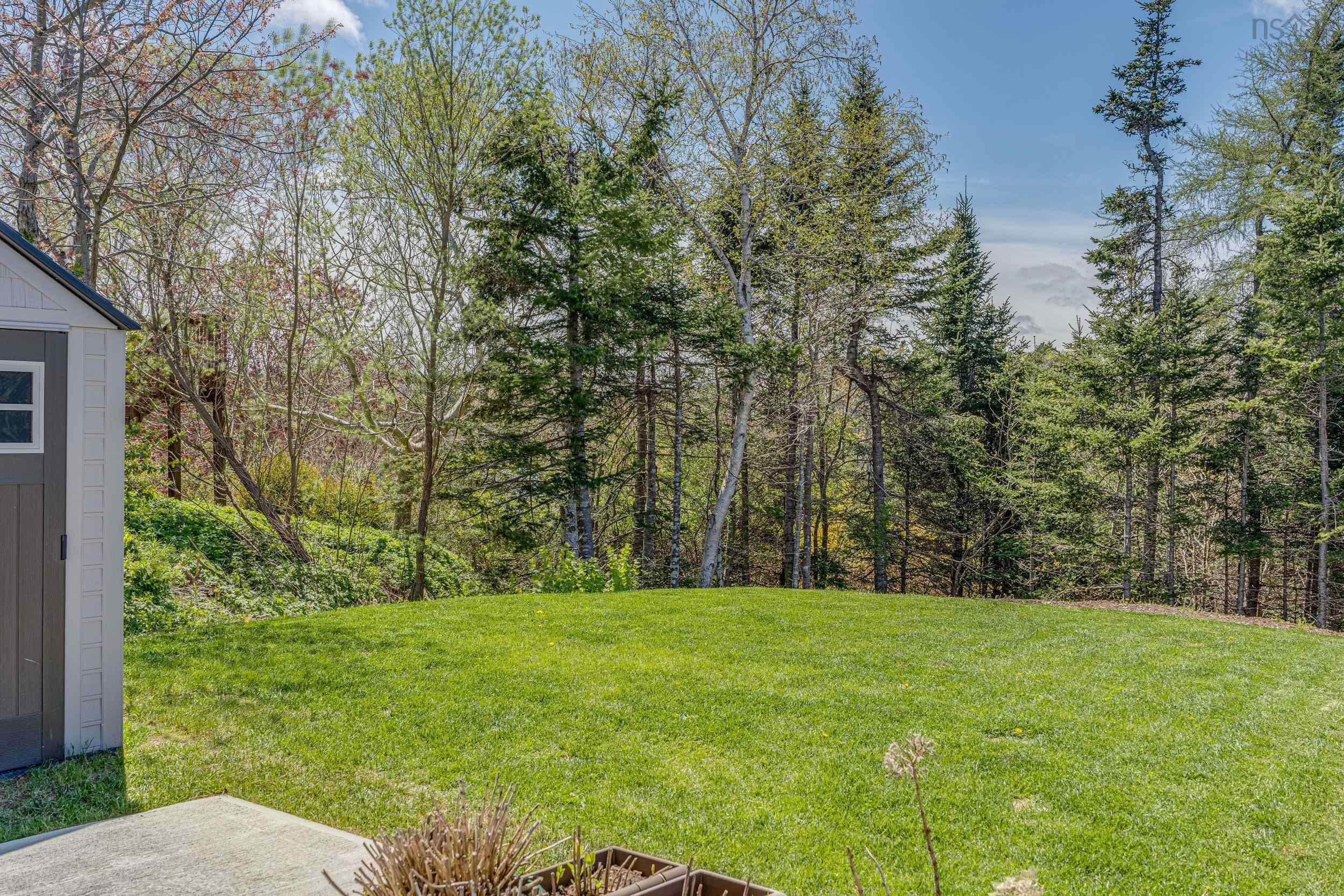 $494,900.00: 29 Club Road, Hatchet Lake