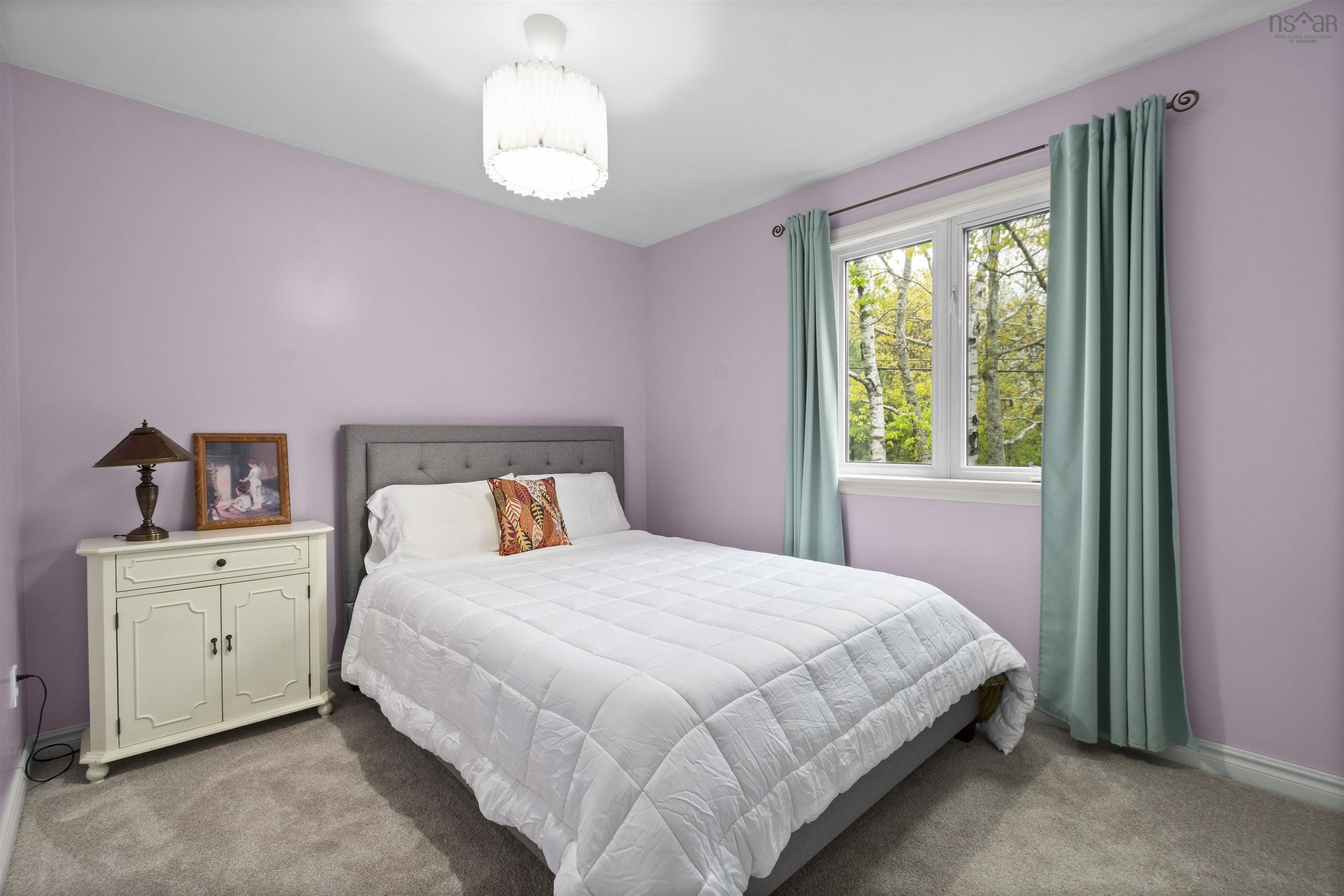 $695,000.00: 6 Devonport Avenue, Fall River