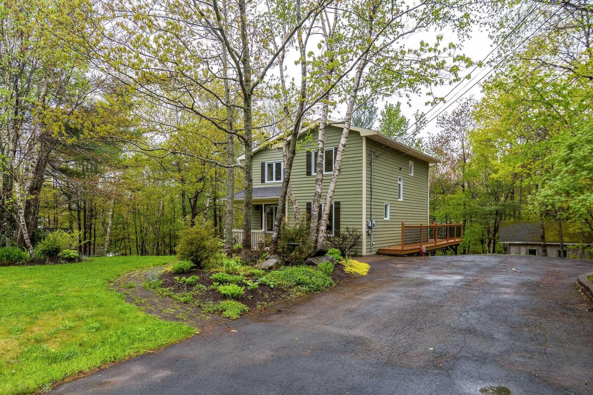 $695,000.00: 6 Devonport Avenue, Fall River