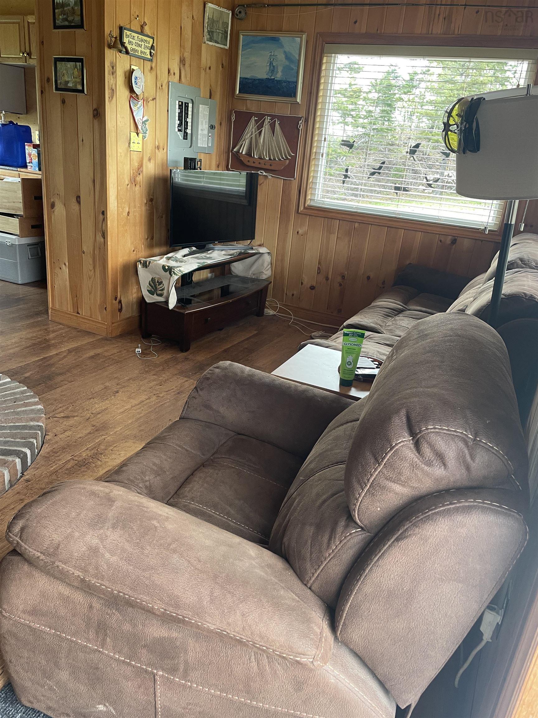 $99,999.00: 196 Welsh Road, Goshen