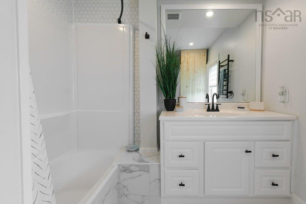 $599,000.00: 446 Kingsburg Road, Lower Rose Bay