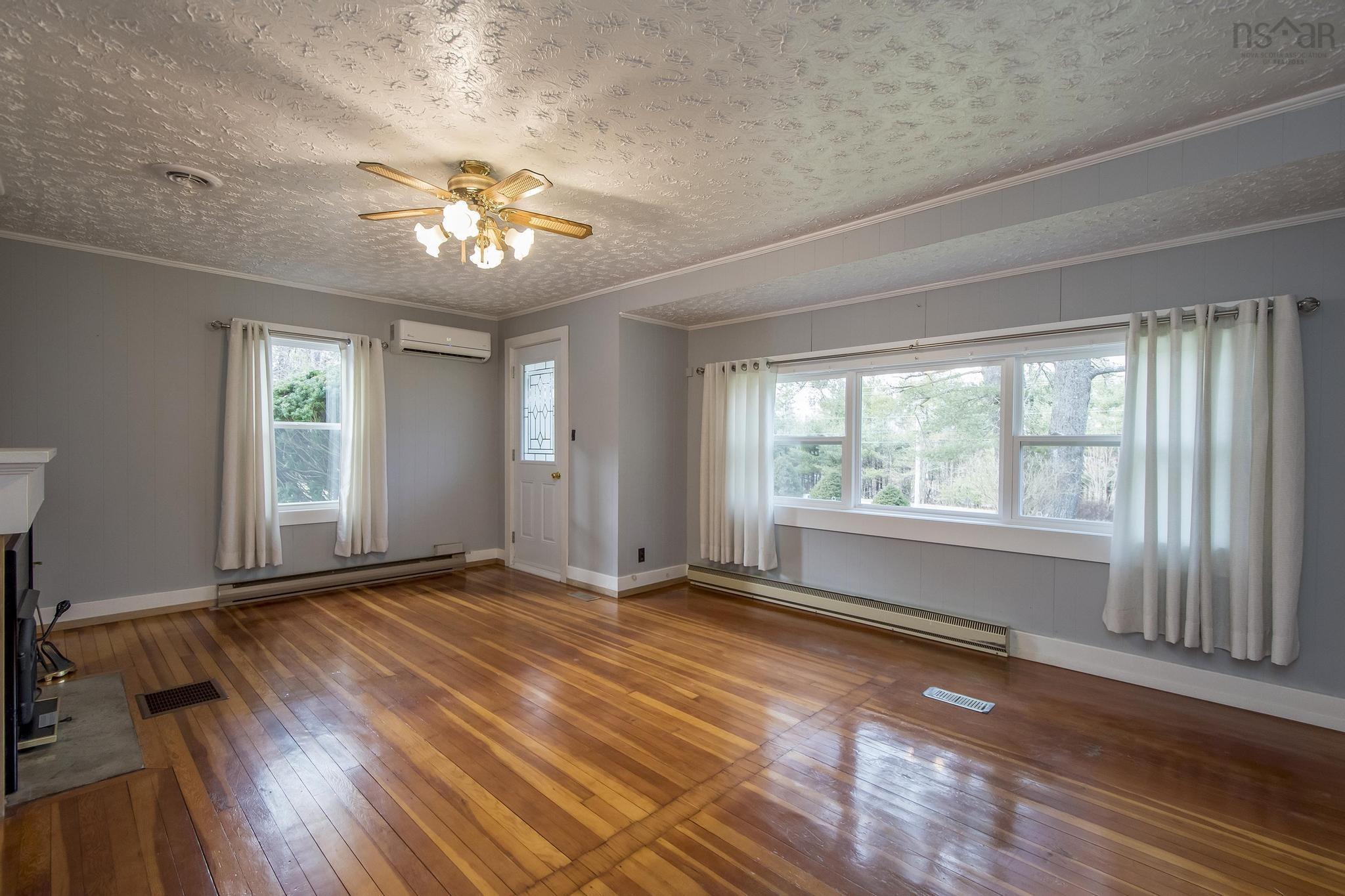 $475,000.00: 452 Highway 236, Stanley