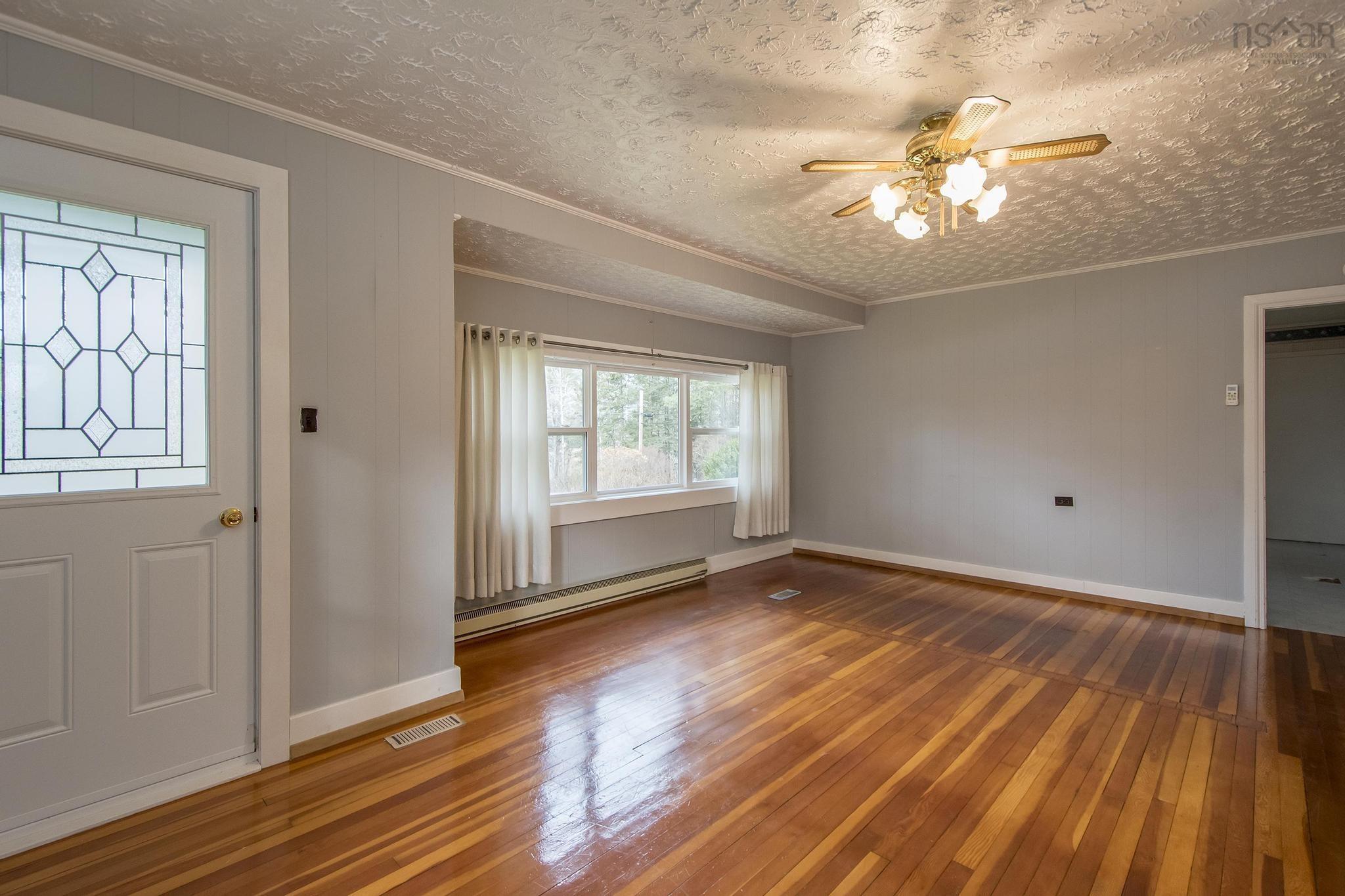 $475,000.00: 452 Highway 236, Stanley