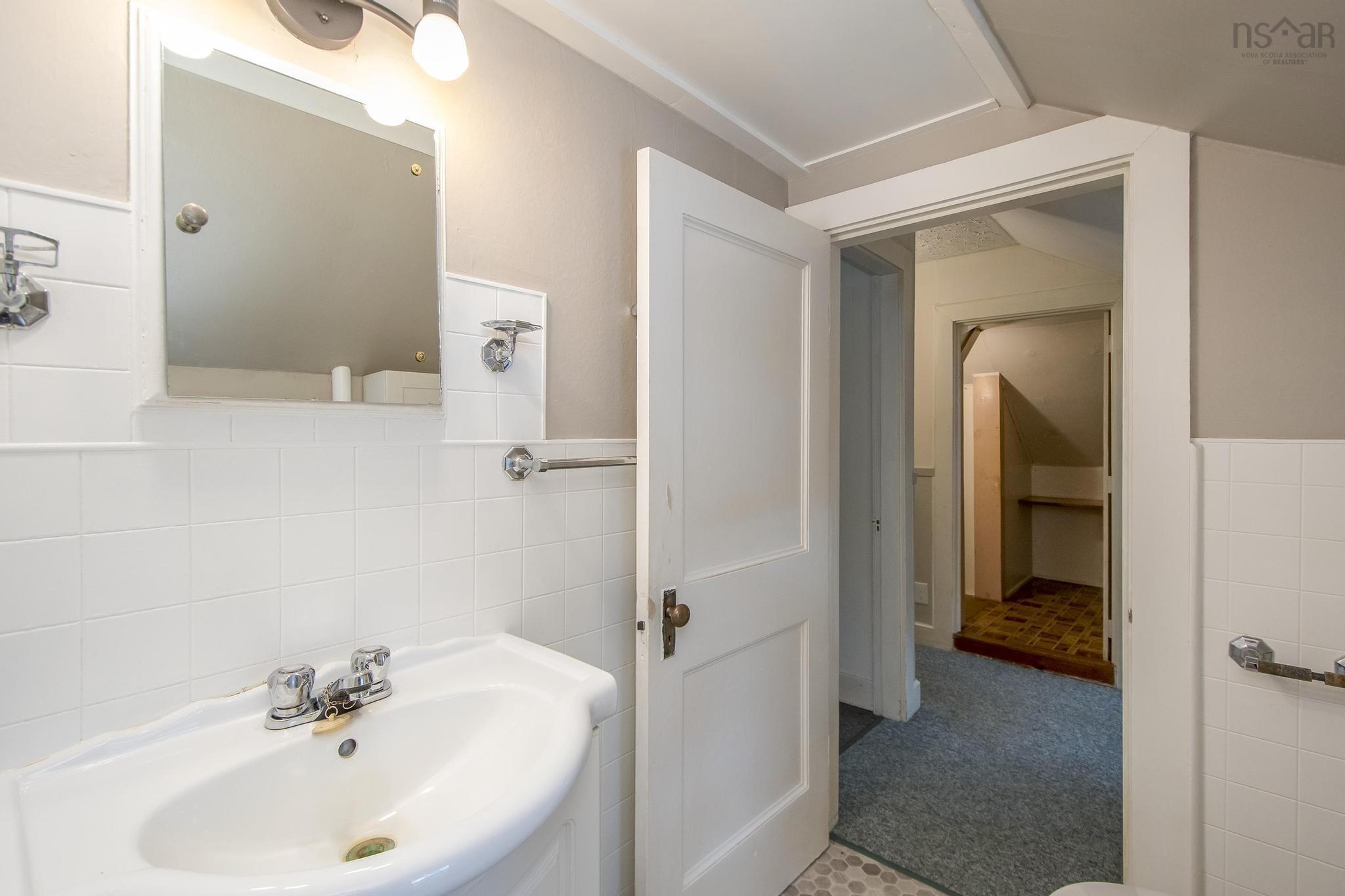 $475,000.00: 452 Highway 236, Stanley