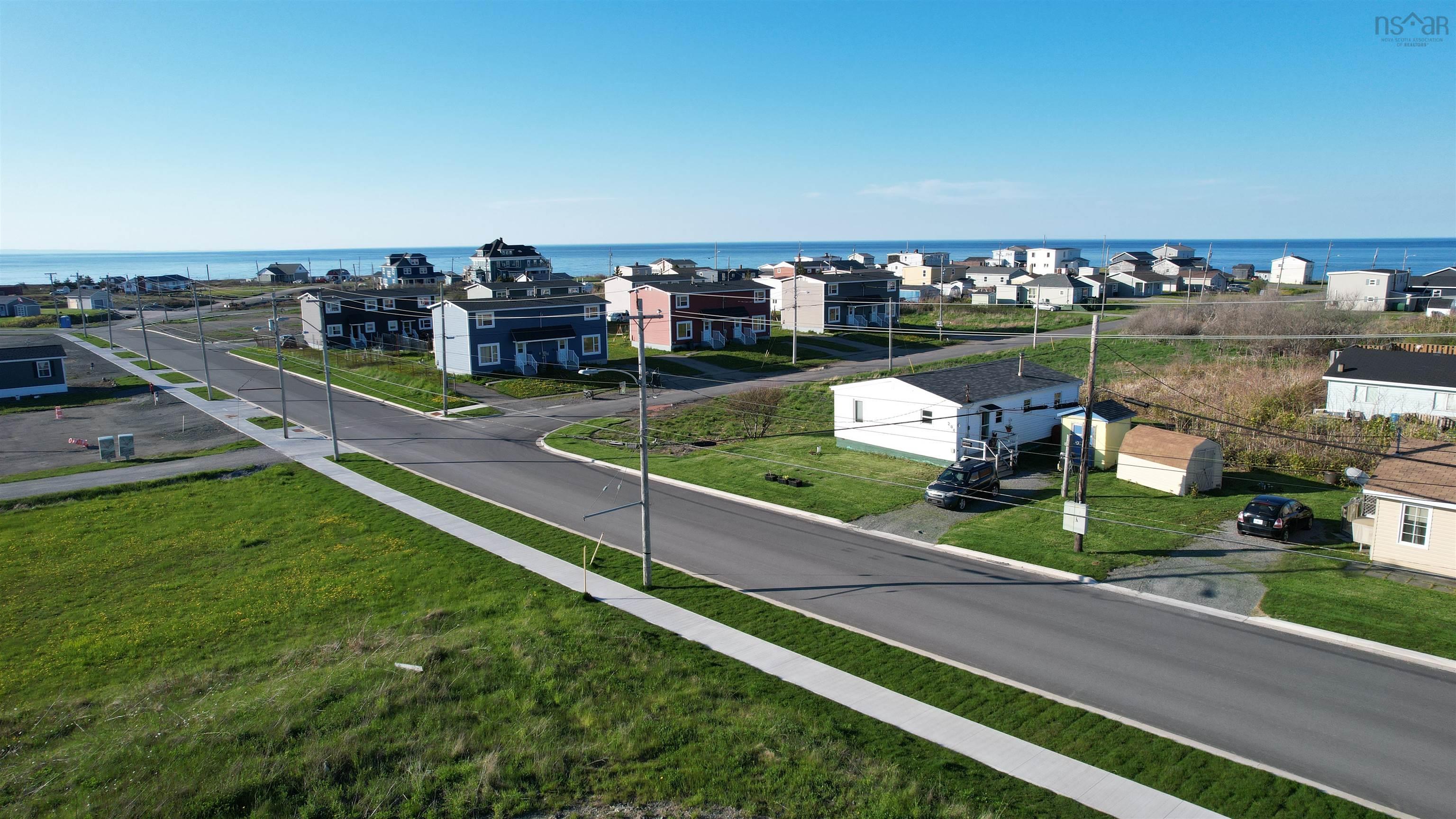 $39,000.00: 4 Connaught Avenue, Glace Bay