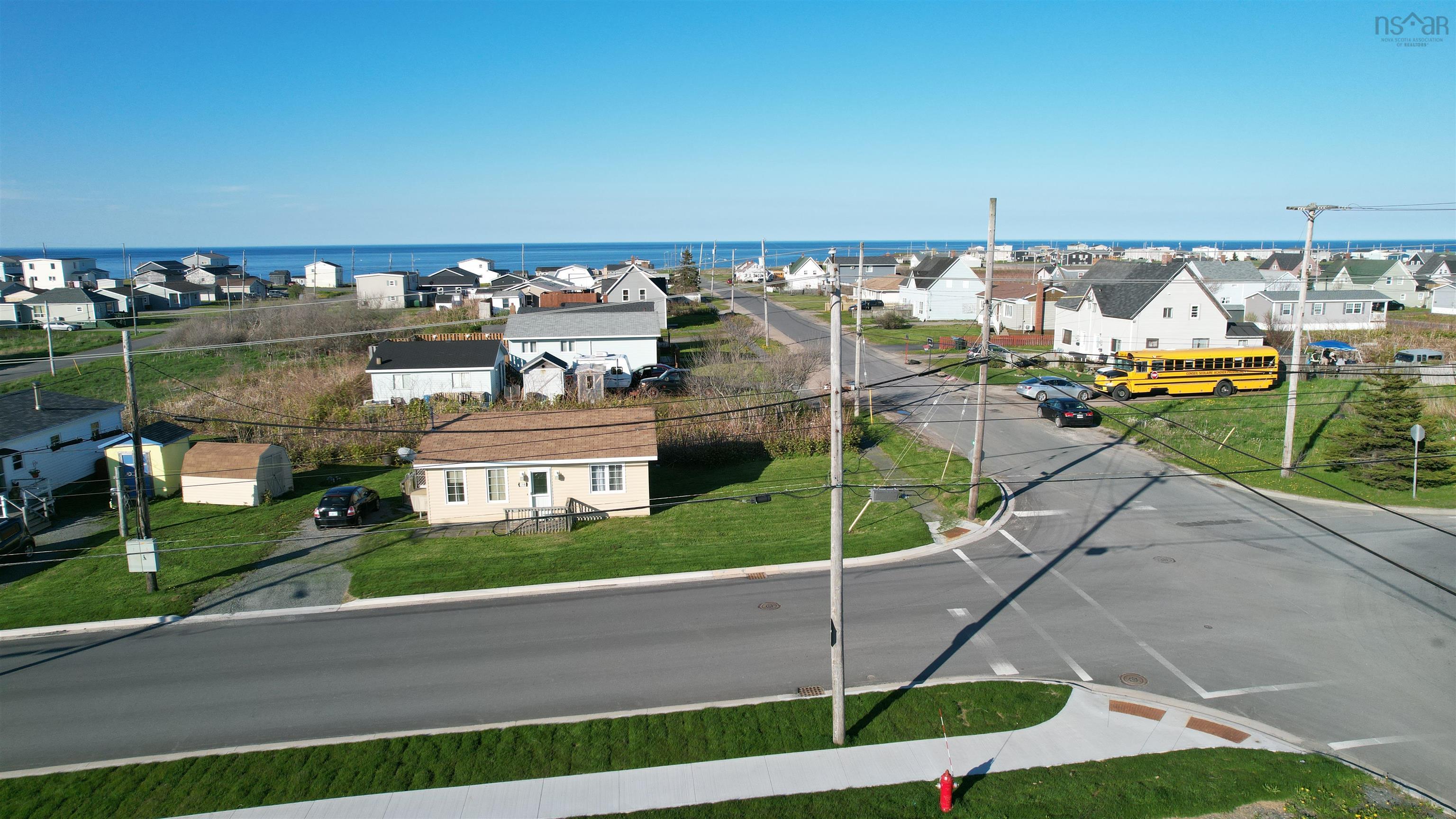 $39,000.00: 4 Connaught Avenue, Glace Bay