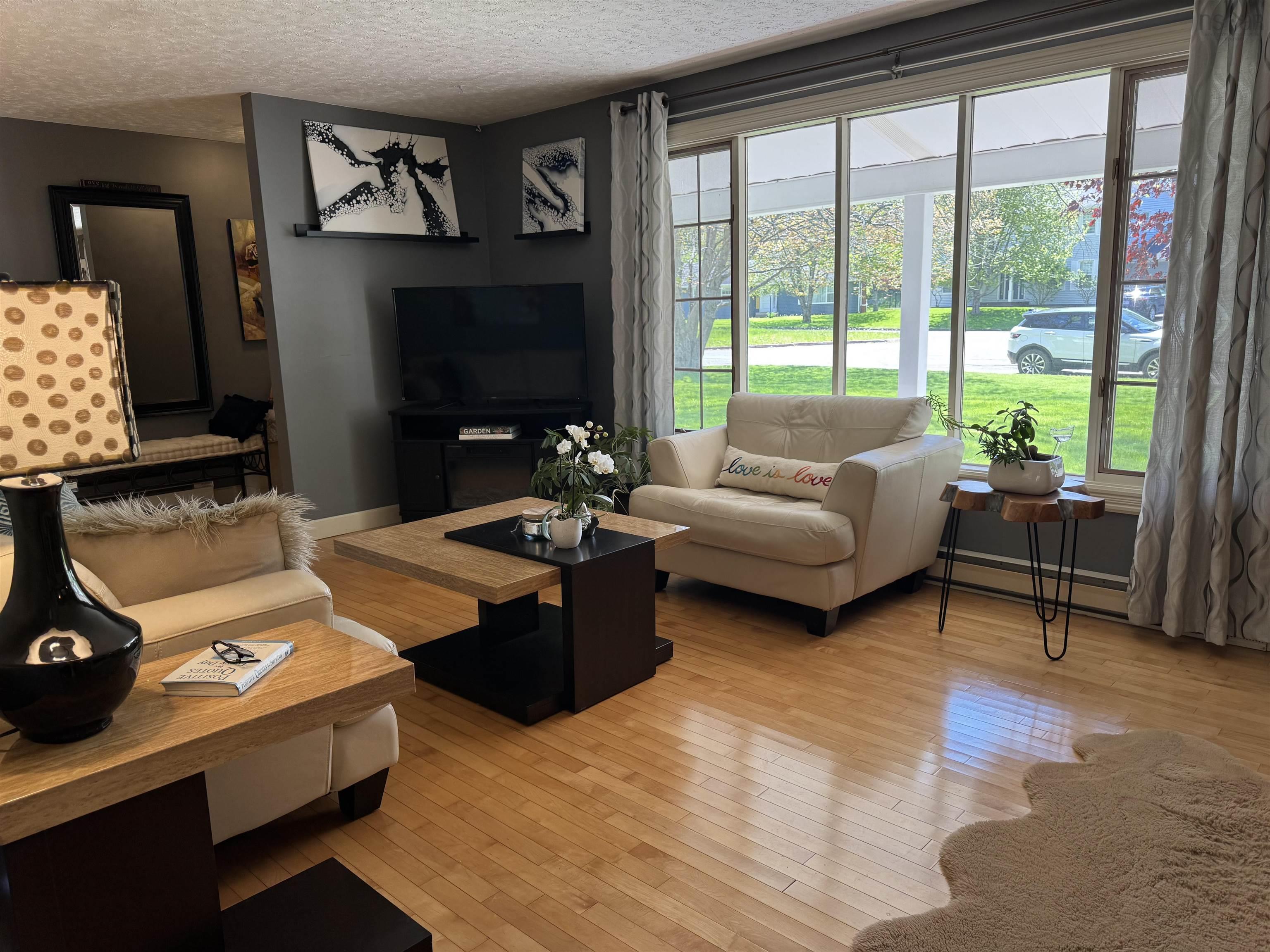 $449,000.00: 13 Windemere Court, Truro