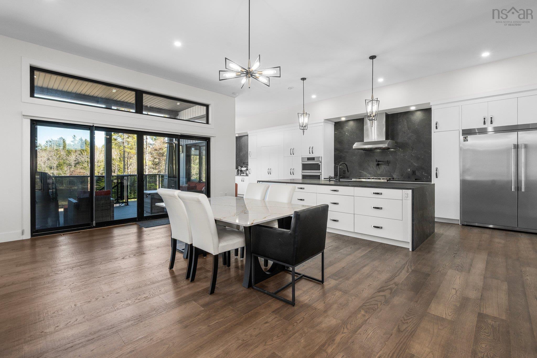 $3,200,000.00: 606 Sandwick Drive, Hammonds Plains
