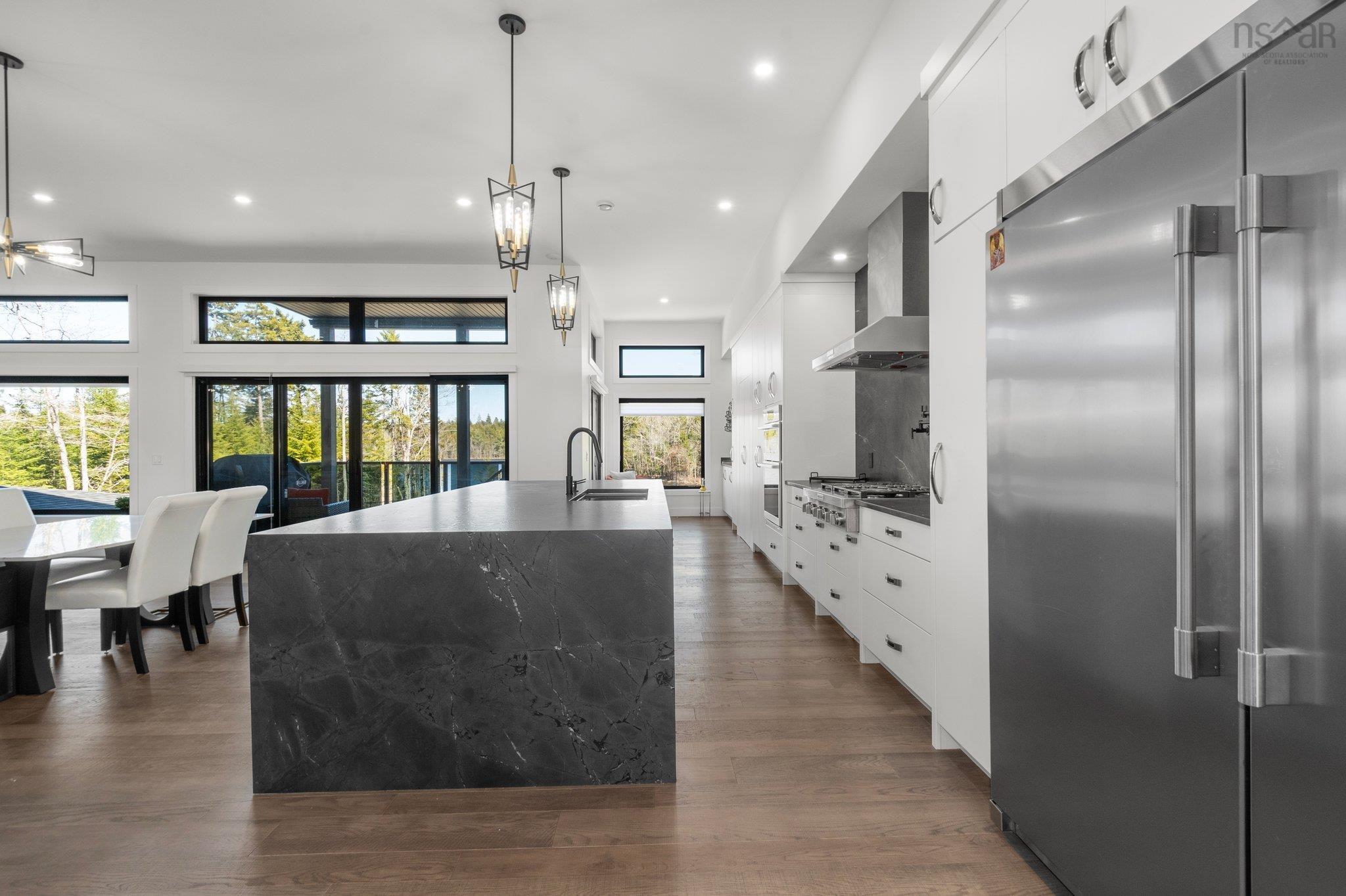 $3,200,000.00: 606 Sandwick Drive, Hammonds Plains