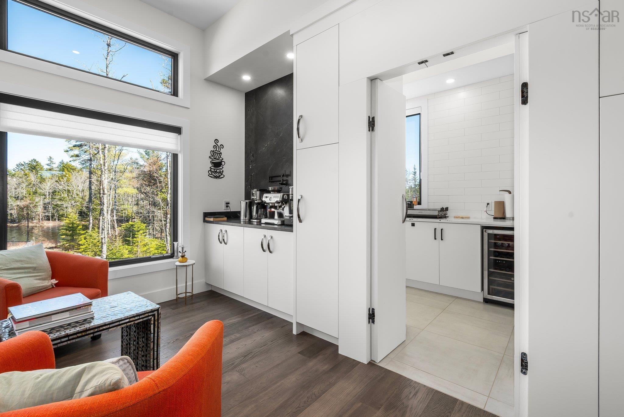 $3,200,000.00: 606 Sandwick Drive, Hammonds Plains