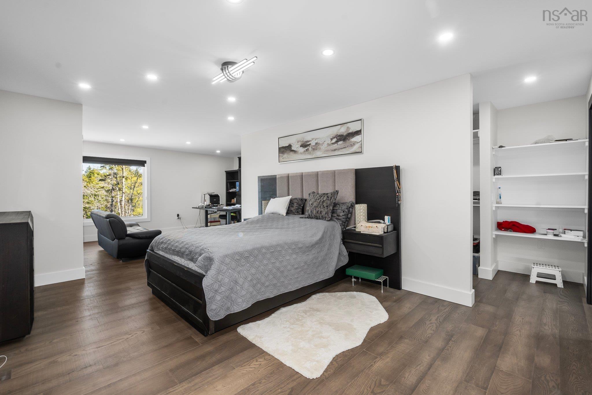 $3,200,000.00: 606 Sandwick Drive, Hammonds Plains