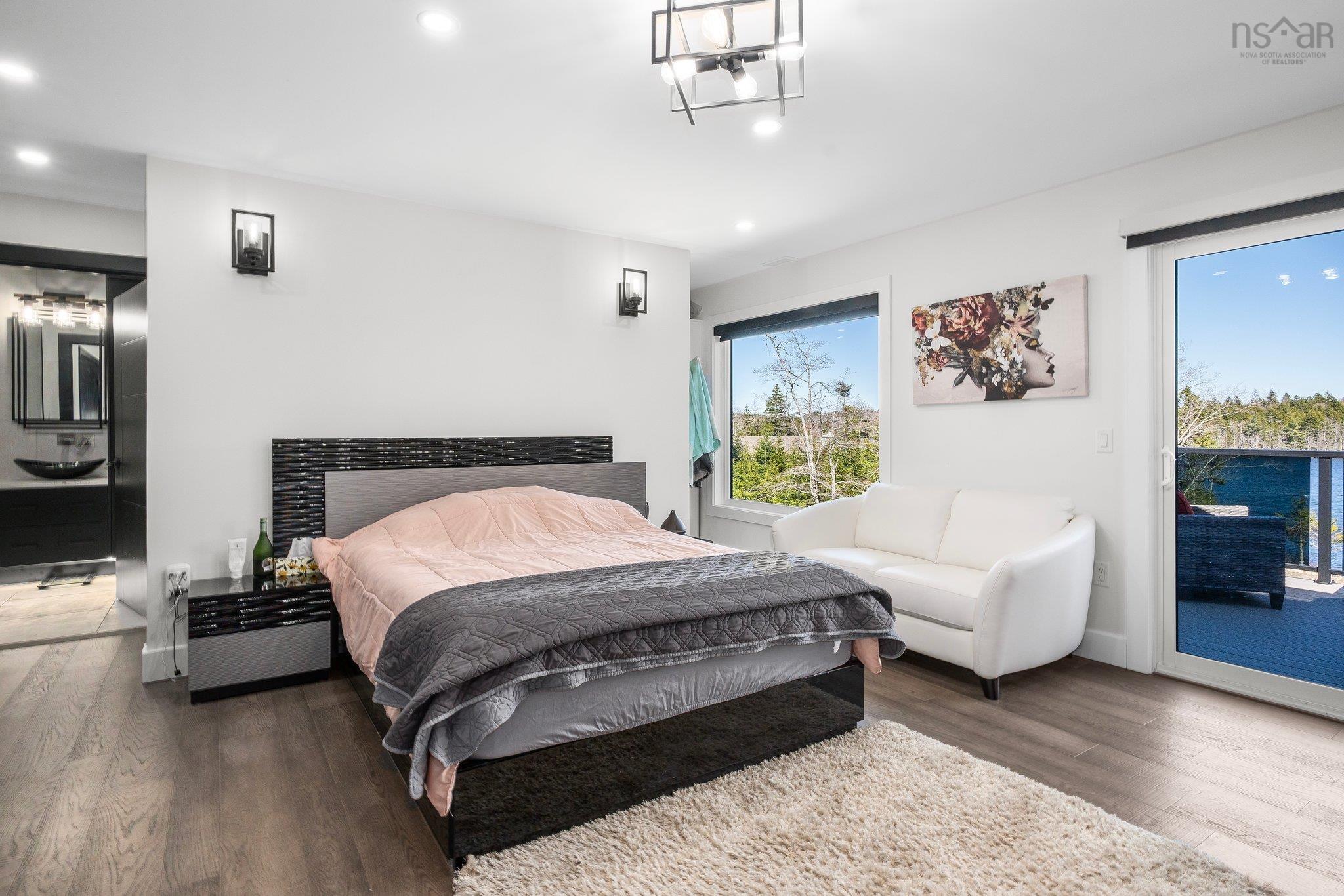$3,200,000.00: 606 Sandwick Drive, Hammonds Plains