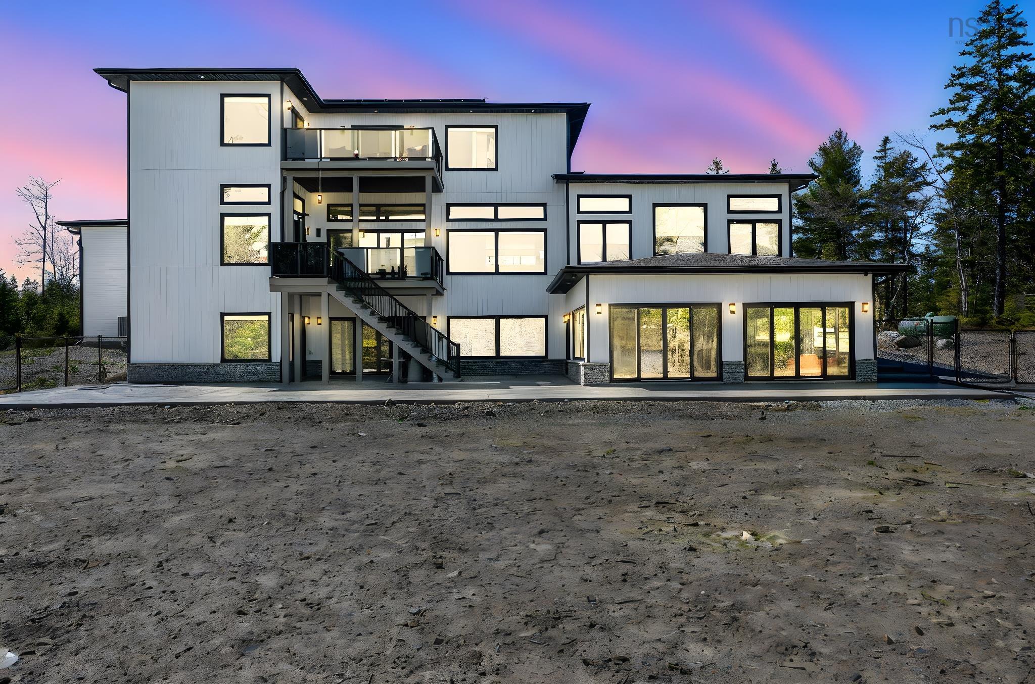 $3,200,000.00: 606 Sandwick Drive, Hammonds Plains