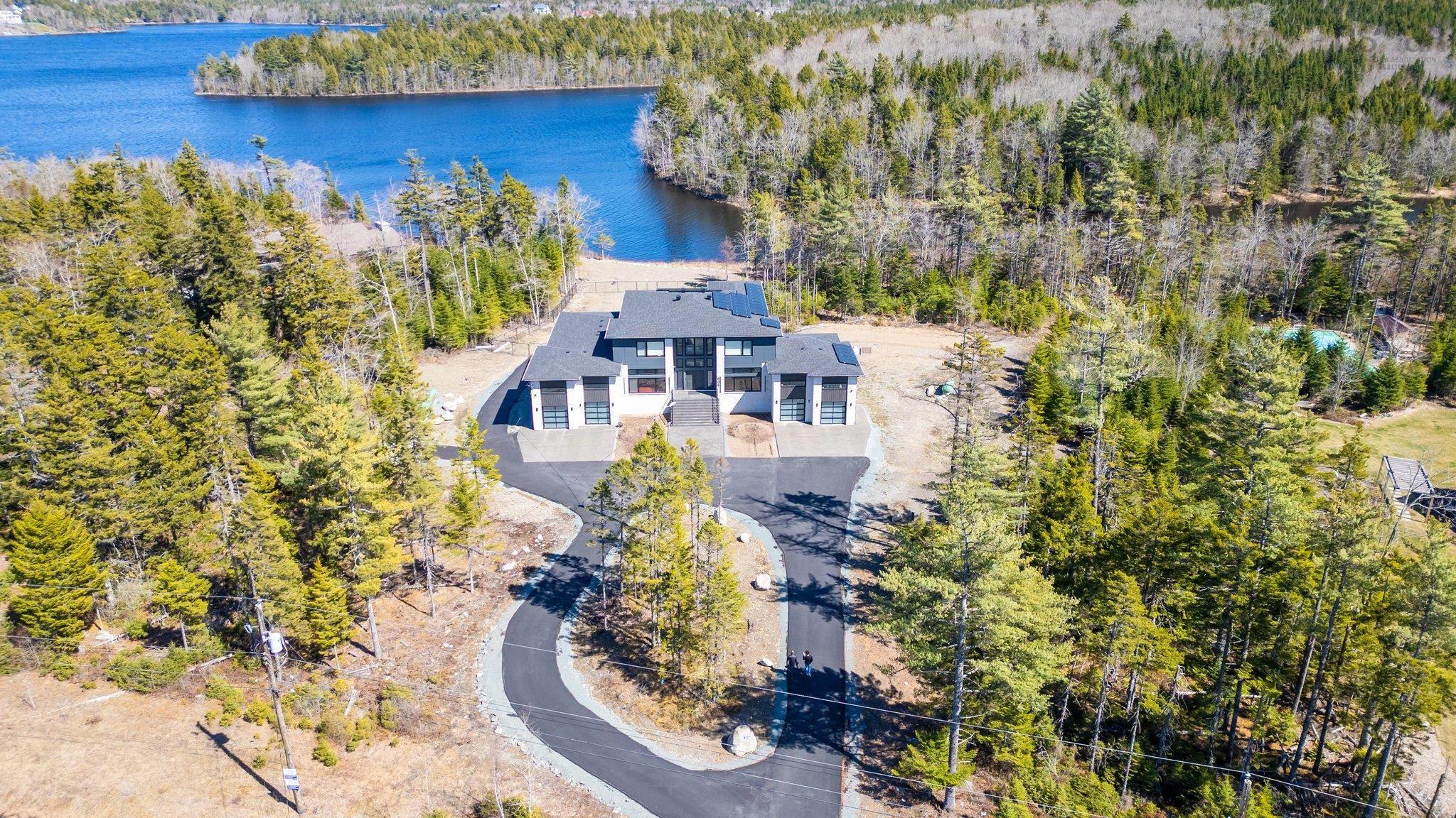 $3,200,000.00: 606 Sandwick Drive, Hammonds Plains