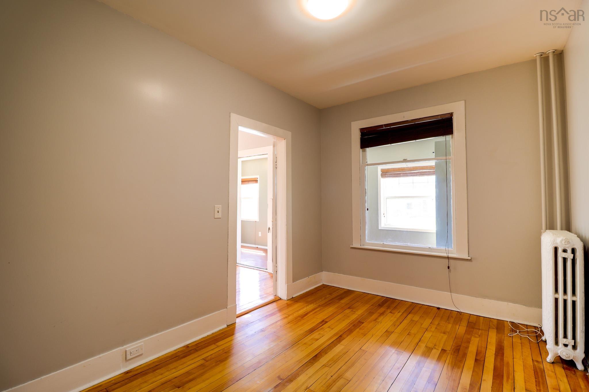 $289,900.00: 92 Union Street, Sydney