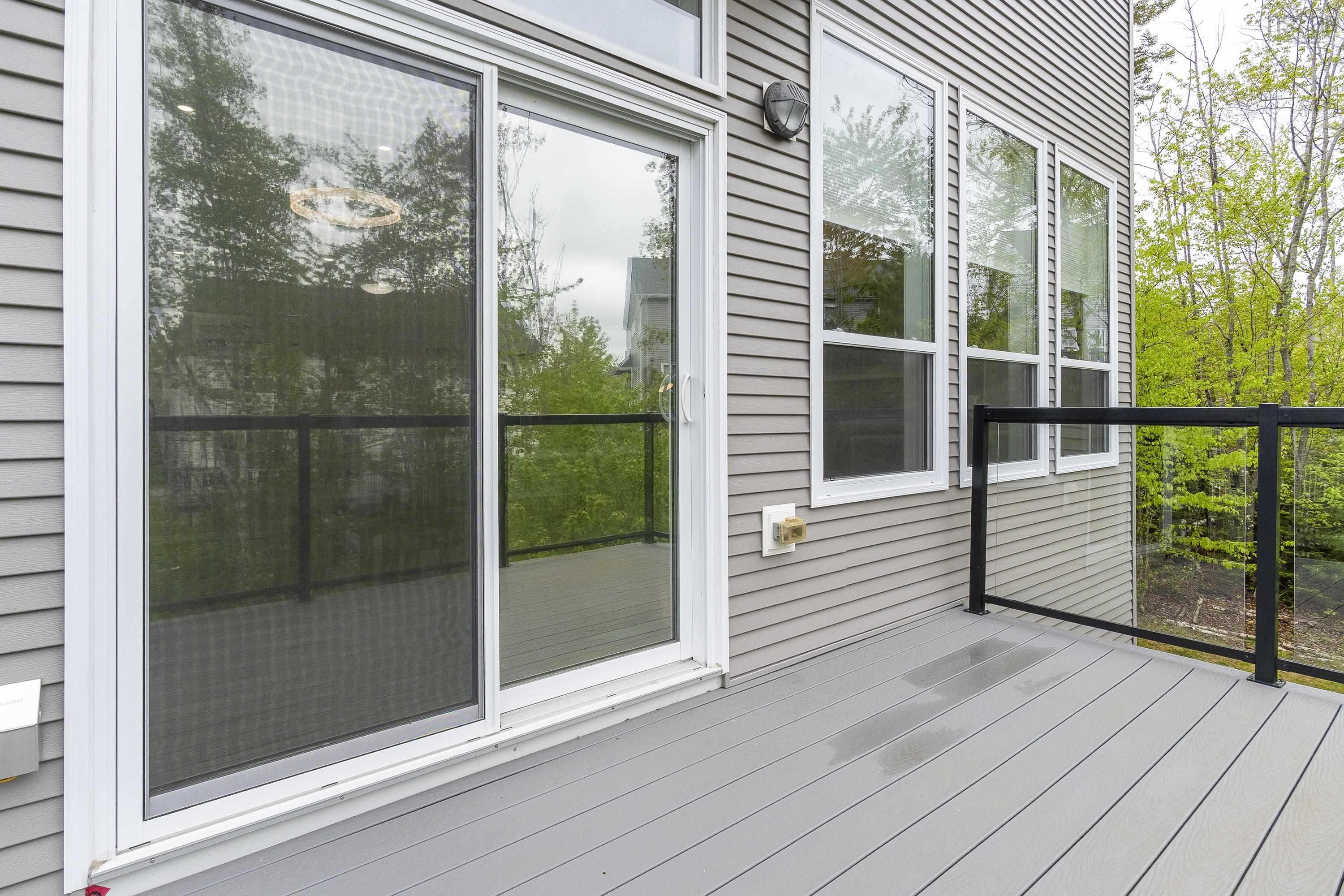 $874,900.00: 61 Larkview Terrace, Bedford