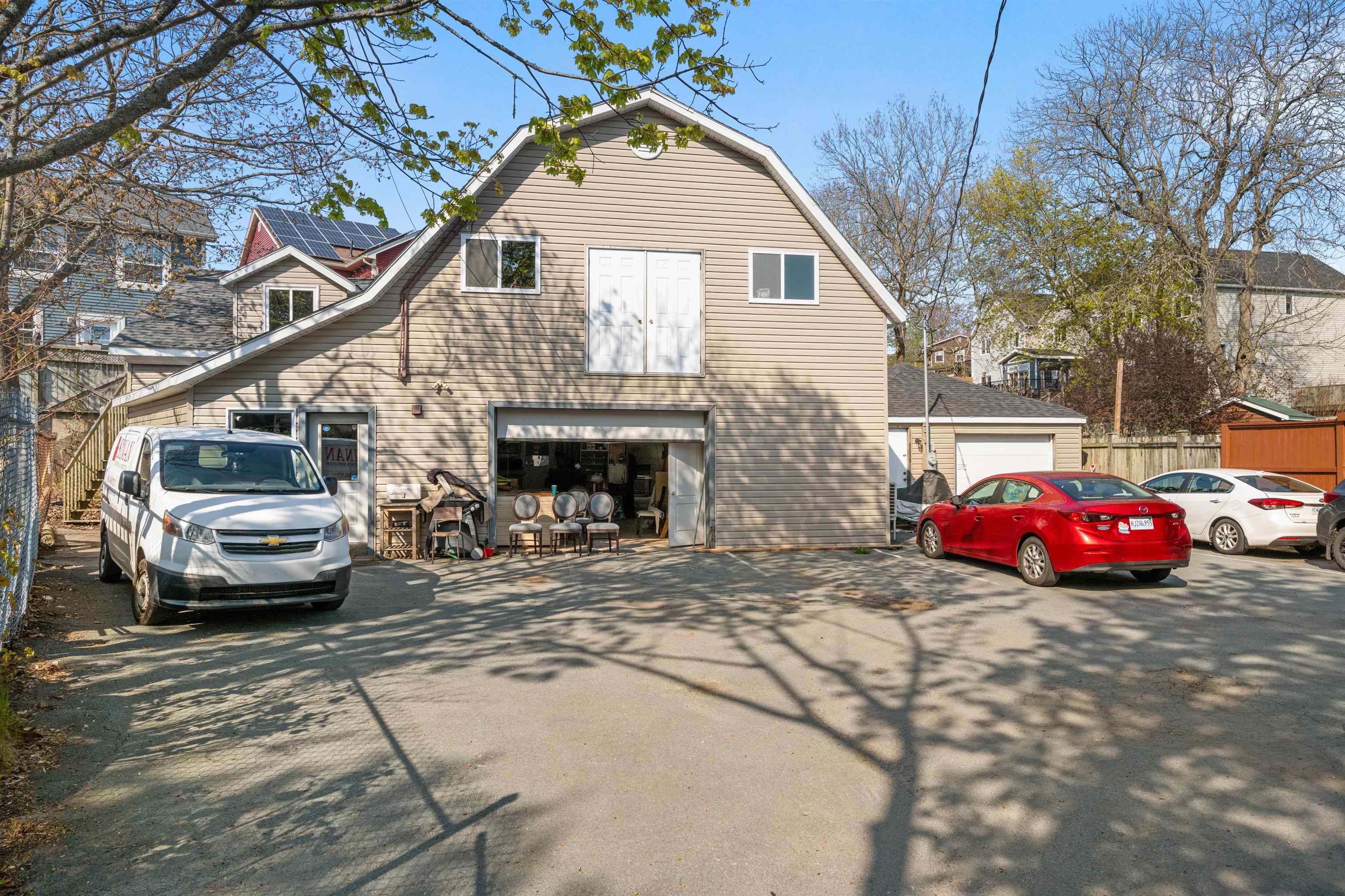 $1,199,000.00: 7 Pleasant Street, Dartmouth